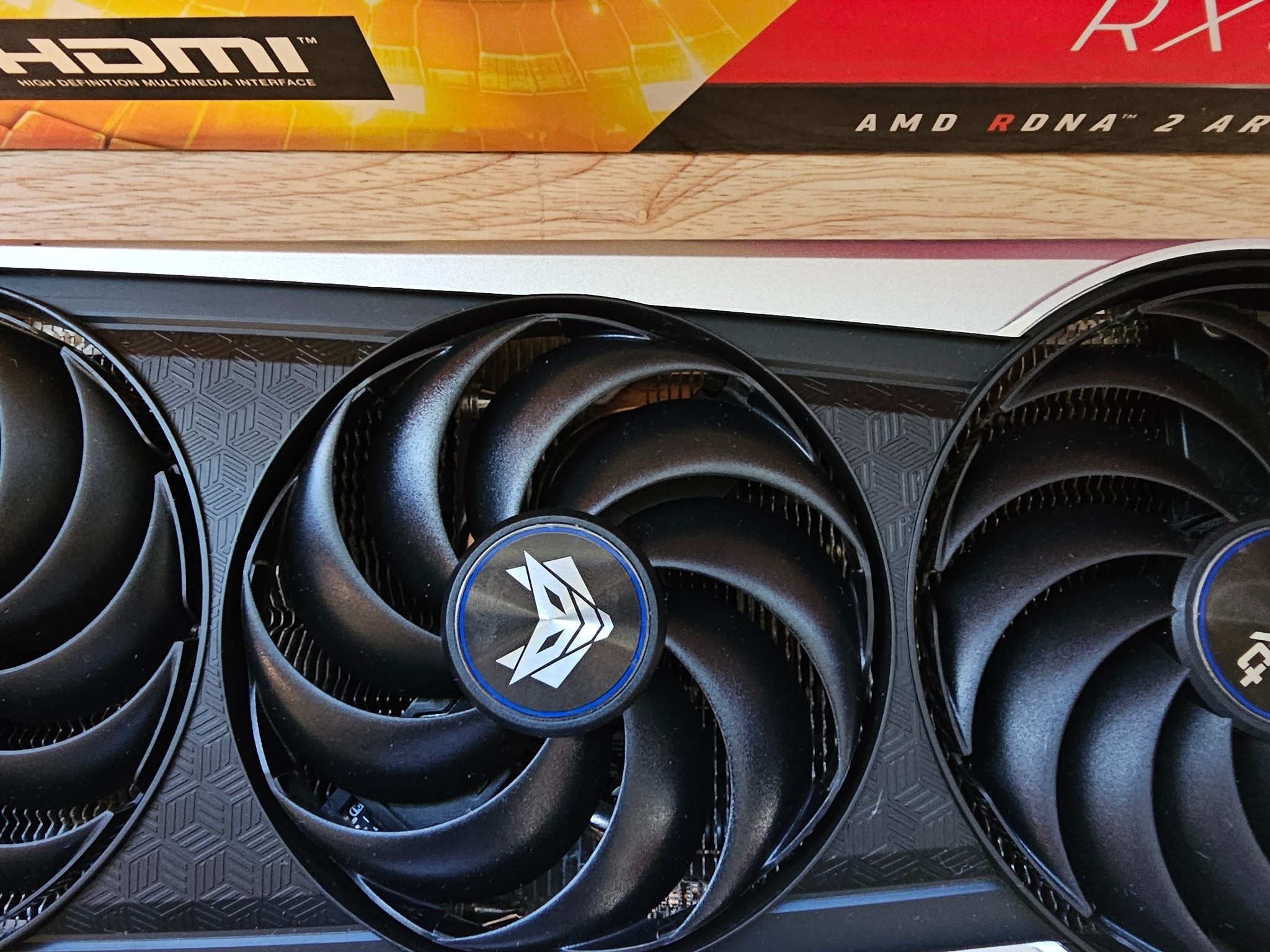 SAPPHIRE NITRO+ Radeon RX 6700 XT