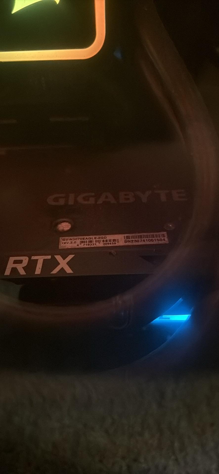 Corsair Vengeance i7400