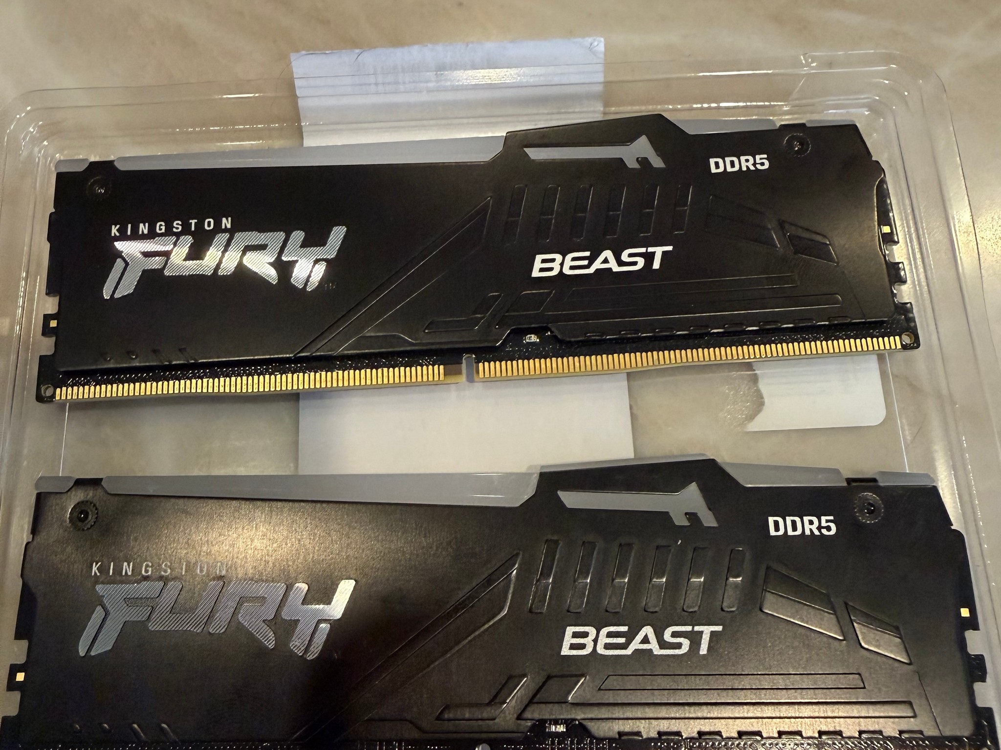 Kingston FURY Beast RGB 32GB DDR5