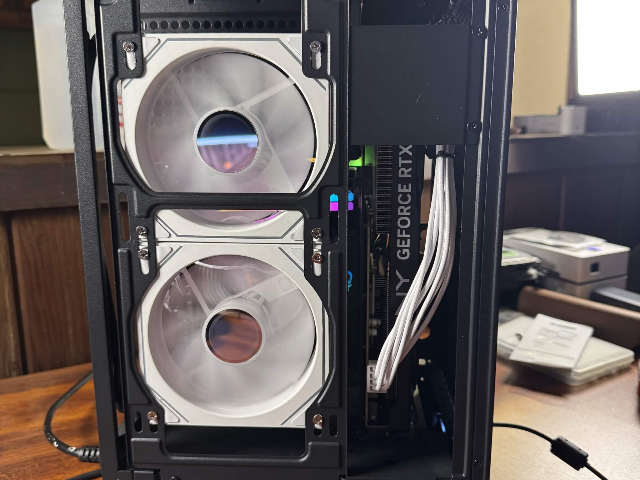 Looming Tower II | RYZEN 7 5800X3D| RTX 5060 TI 8G | 32GB DDR4 | 1TB NVME | WINDOWS 11 PRO ACTIVATED
