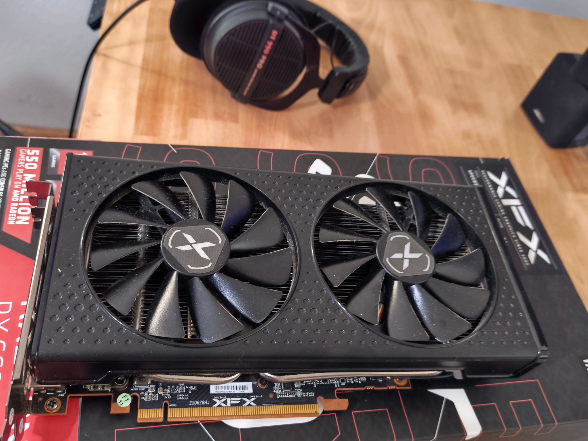 XFX Speedster SWFT 210 AMD RX 6600 - Somewhat Used