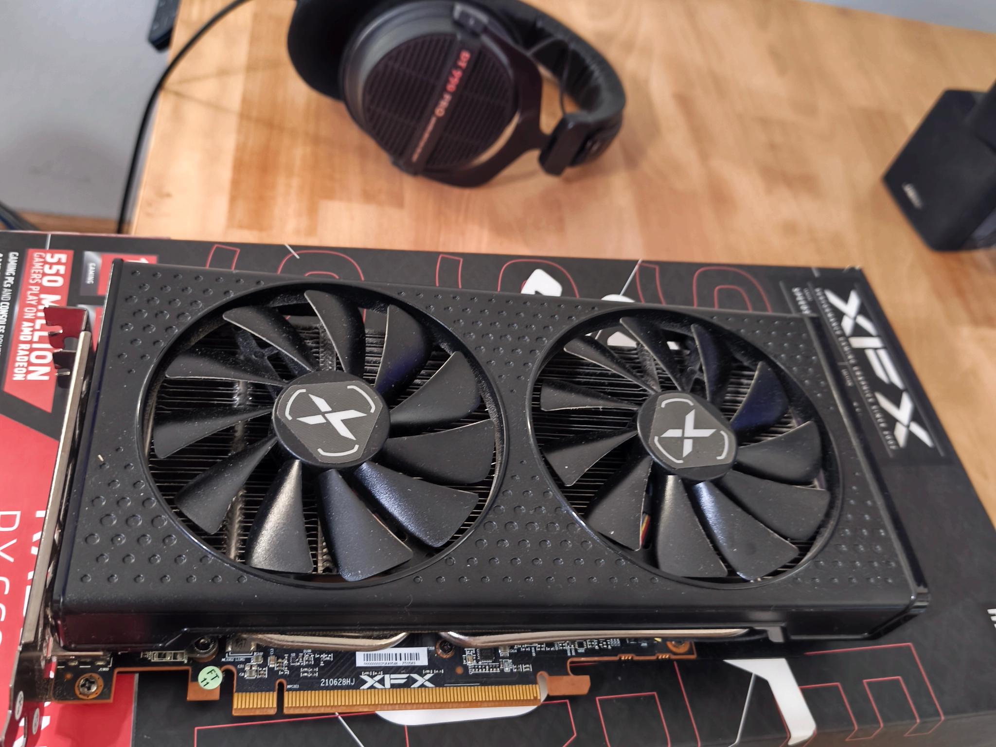 XFX Speedster SWFT 210 AMD RX 6600 - Somewhat Used