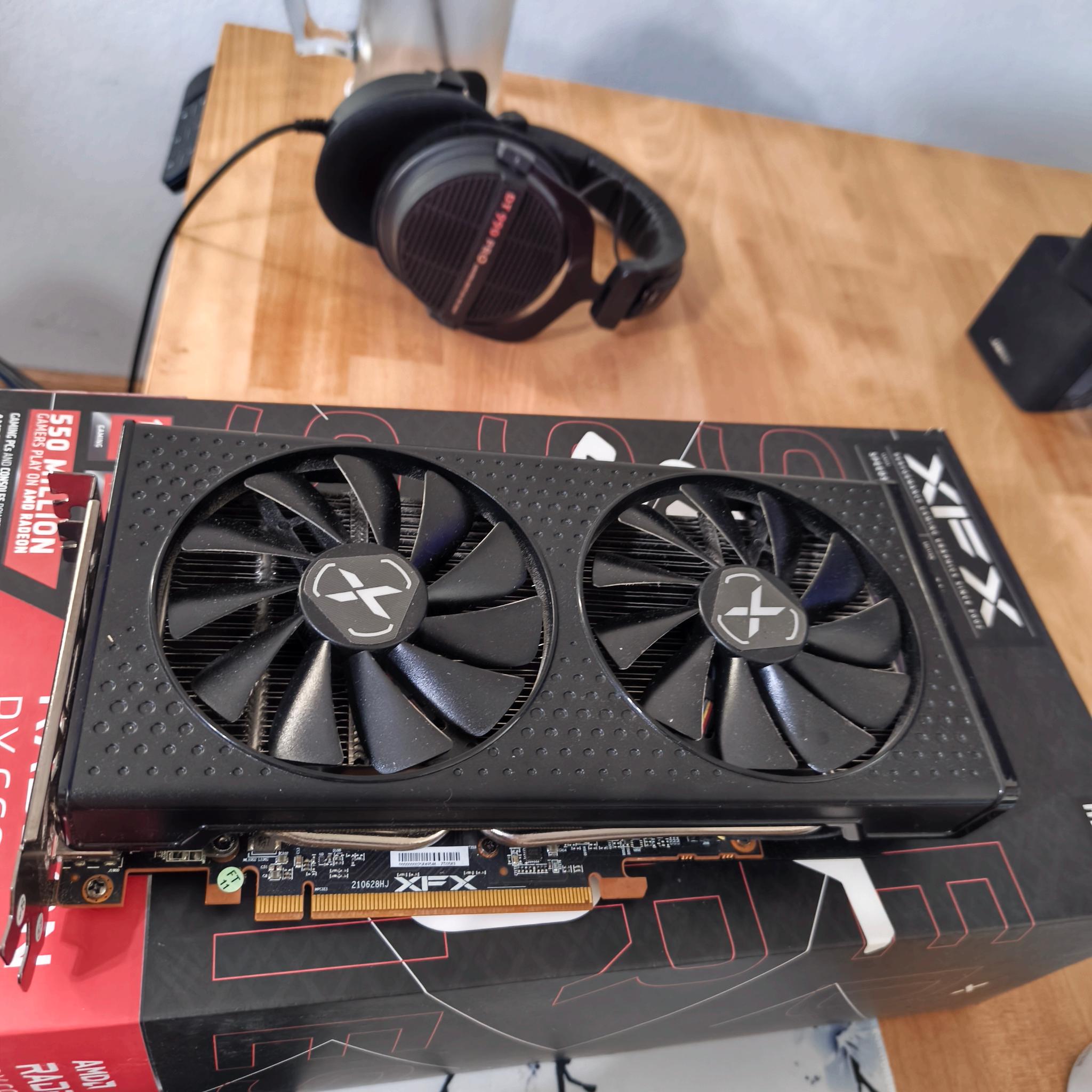 XFX Speedster SWFT 210 AMD RX 6600 - Somewhat Used