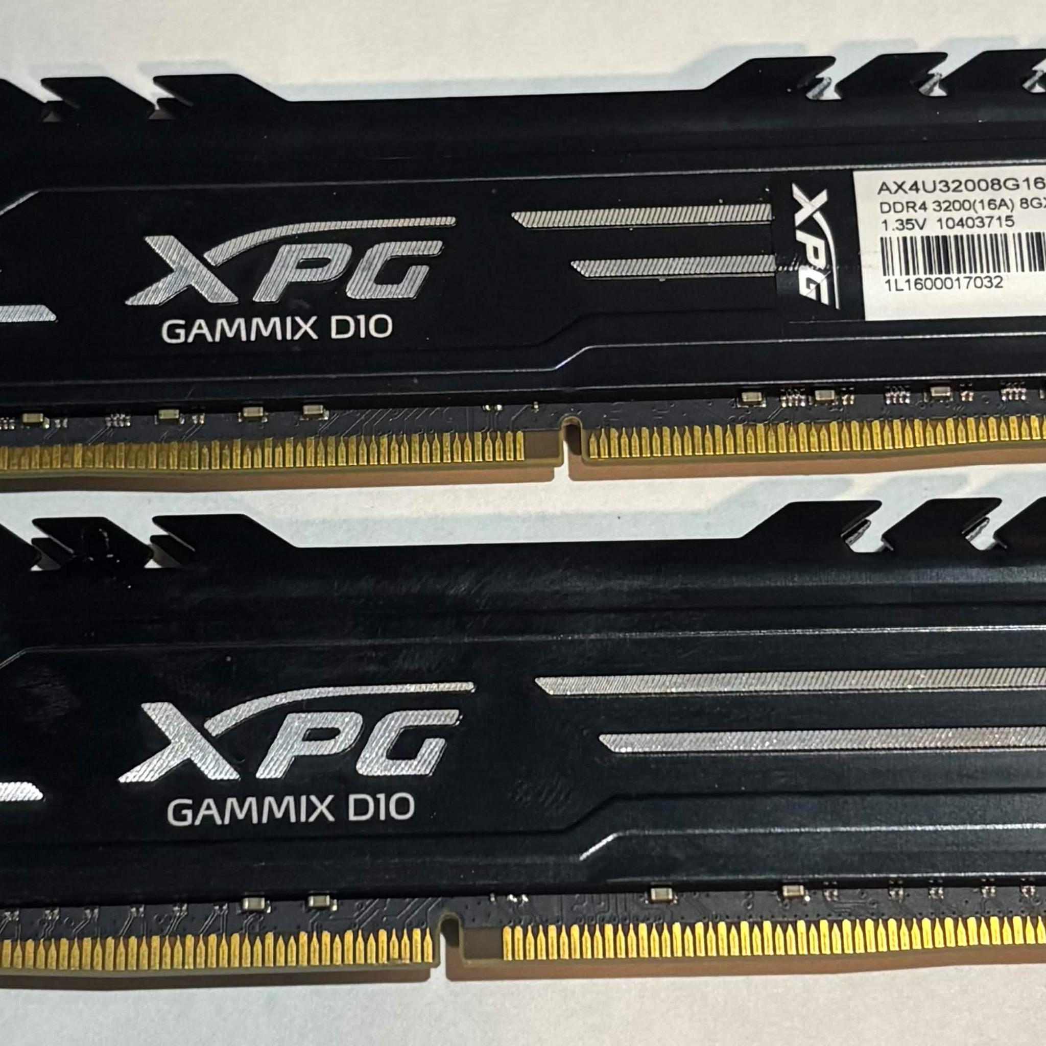 XPG Gammix D10 16GB (2x8GB) DDR4 3200MHz CL16 Gaming Memory Kit | Black | Tested Working