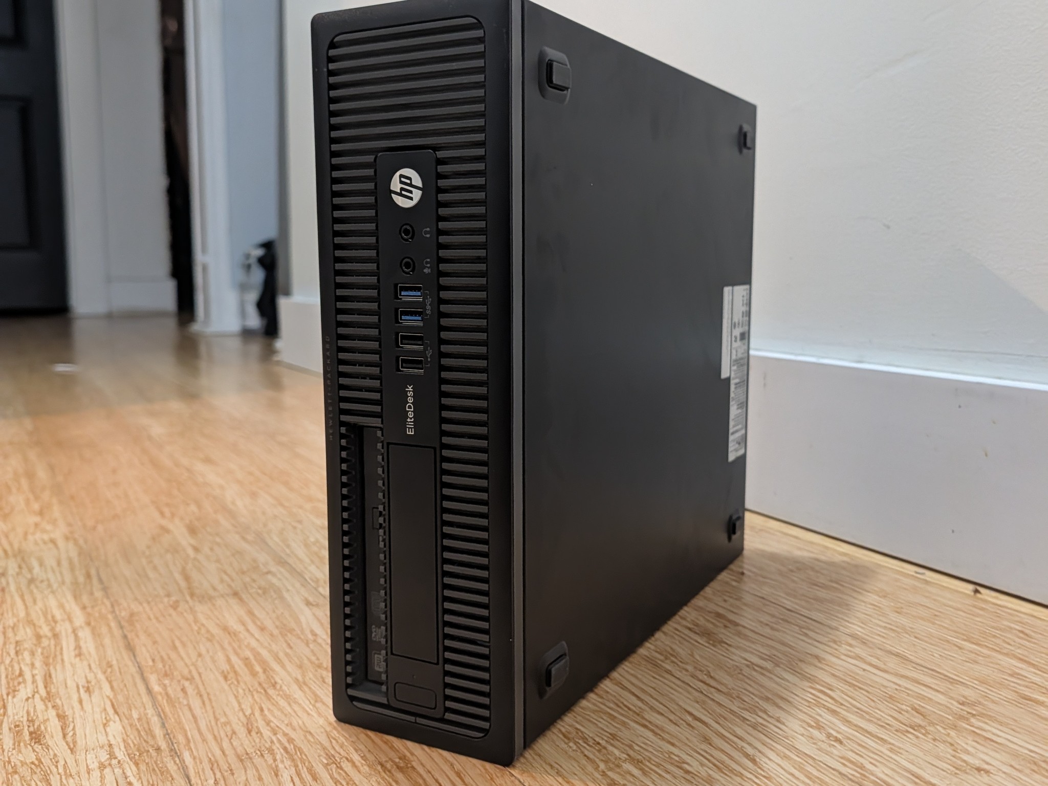 Upgraded HP EliteDesk | GTX 745 | I5 4590 | 12GB RAM | 500GB HDD |