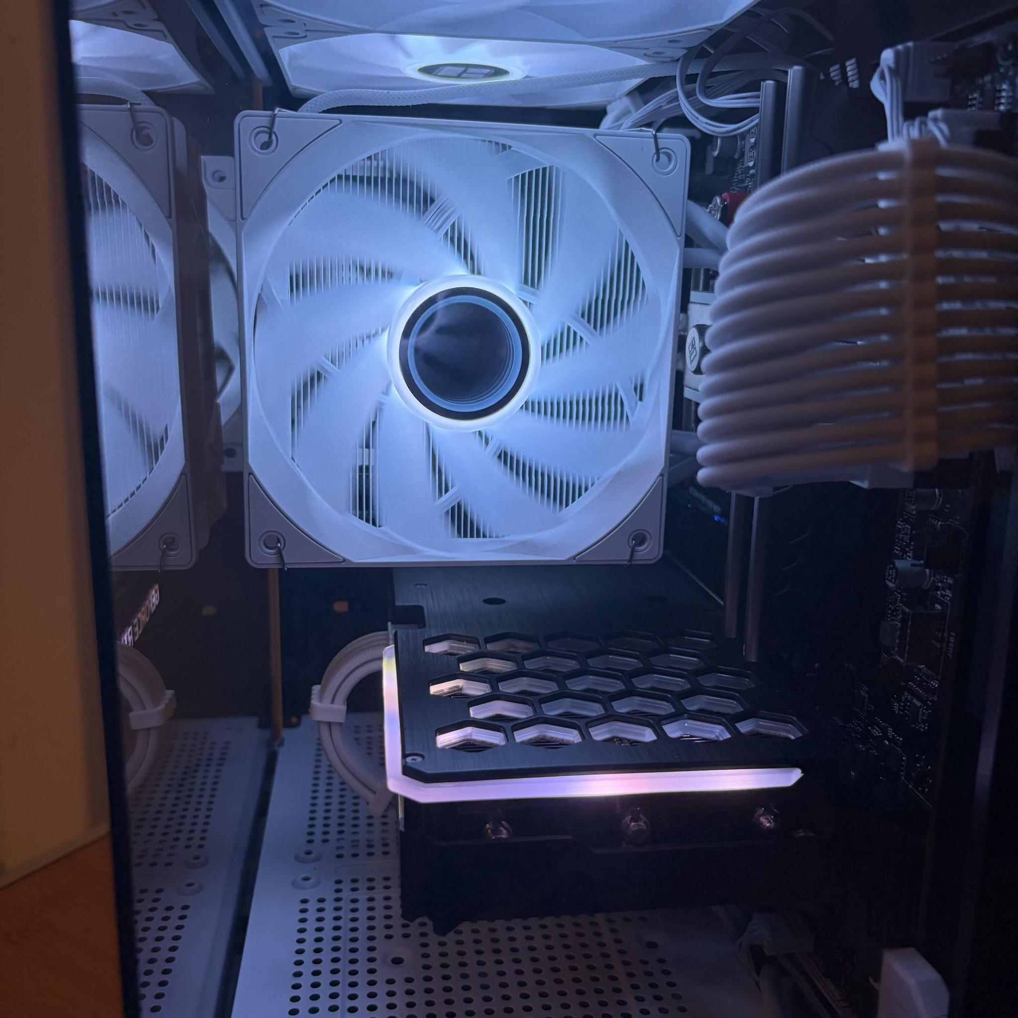 🤍⚫ White & Black Gaming PC | RTX 3060 Ti | Ryzen 5 5500 | 16GB DDR4 3200 CL16 ⚫🤍