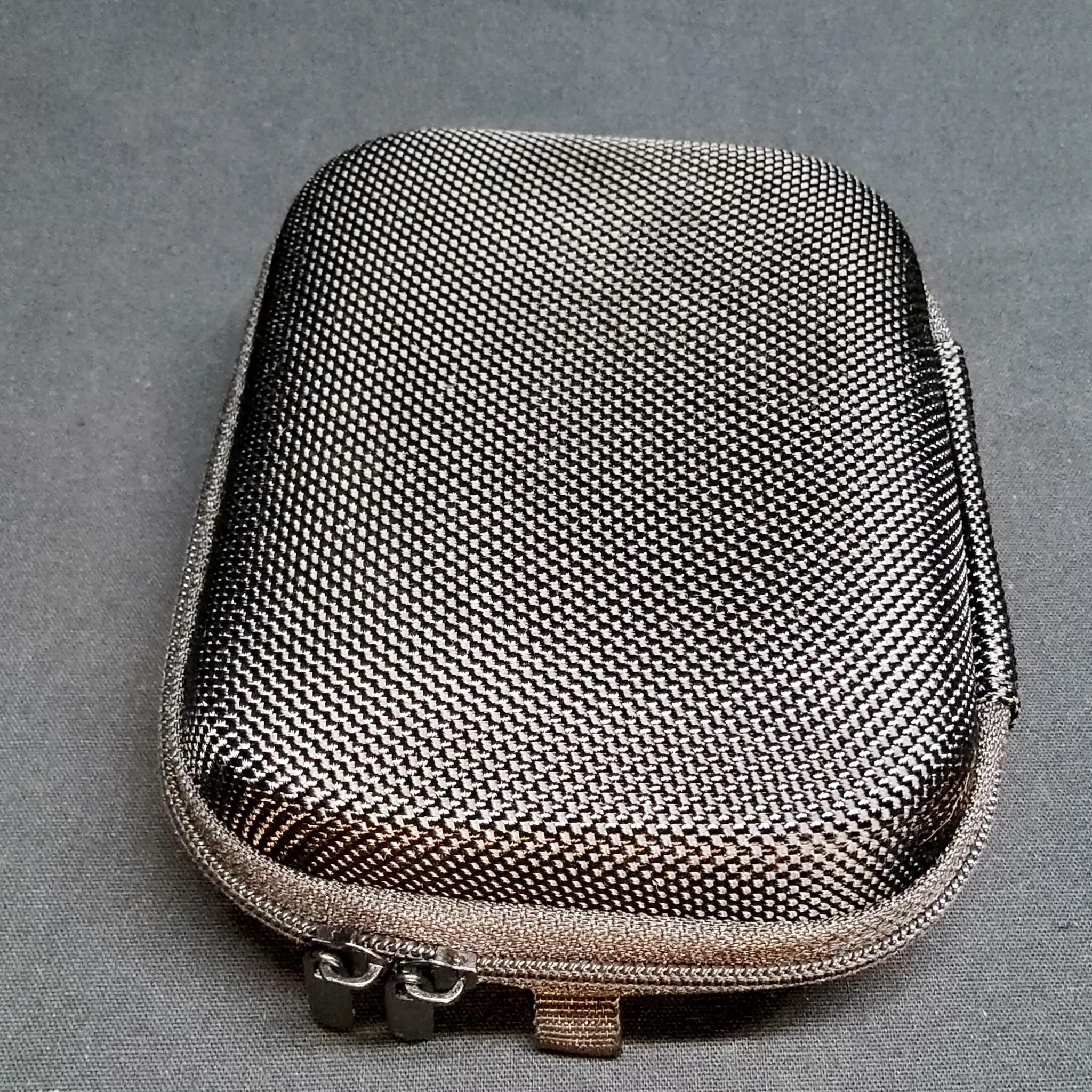 GameBoy Advance SP + The Legend of Zelda : The Minish Cap