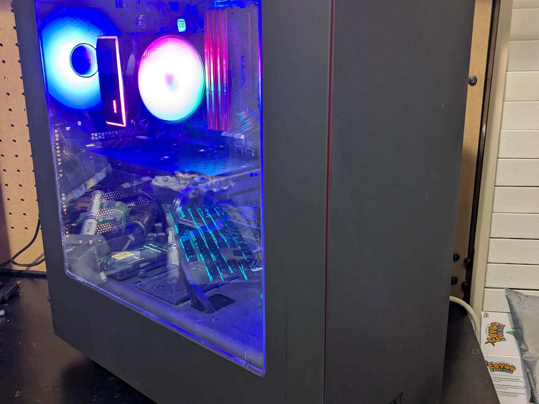 120 FPS Fortnite | 180 Day Warranty | i5 4590, 16GB RAM, 512GB SSD, RX 570 8GB, RGB, Win10, Wifi