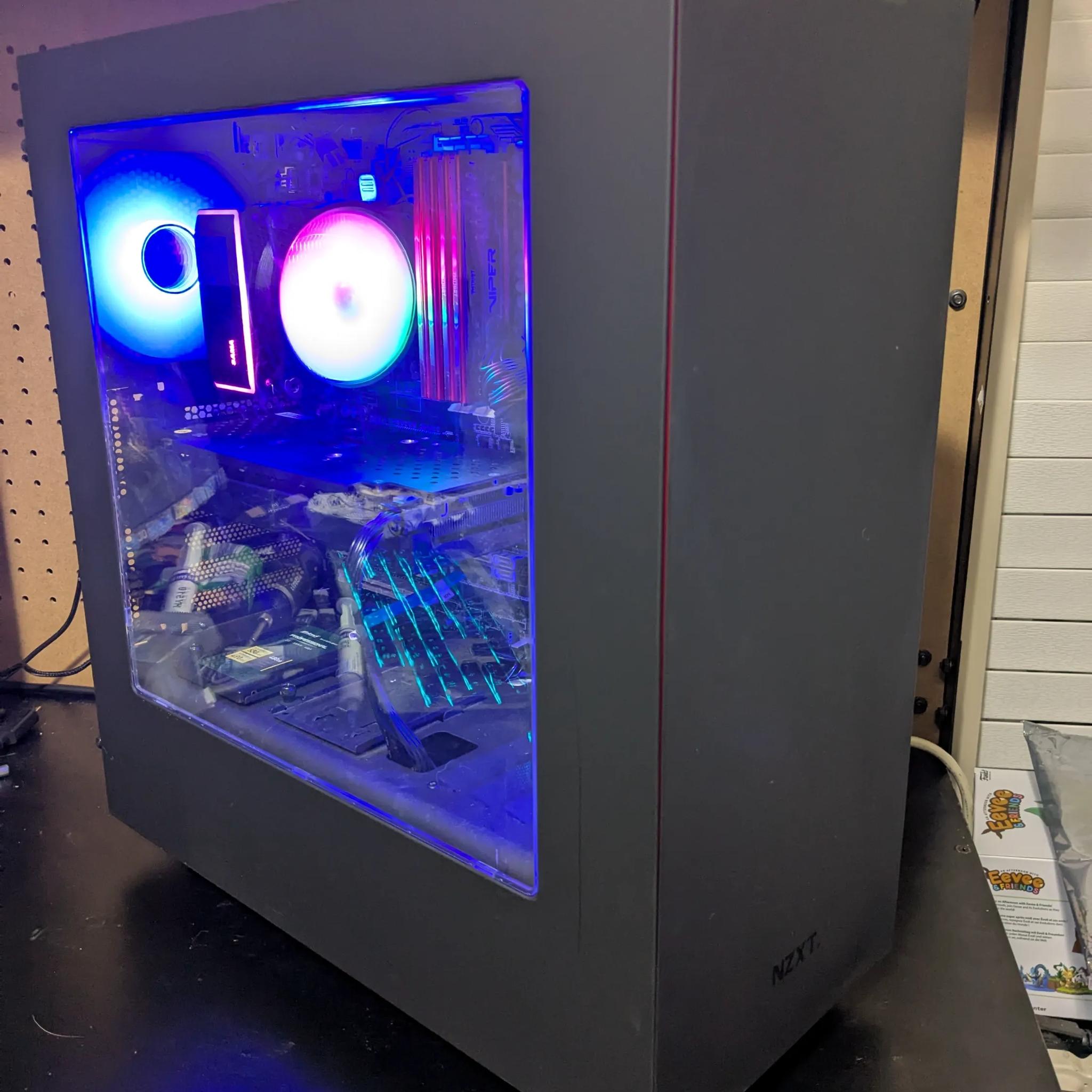 120 FPS Fortnite | 180 Day Warranty | i5 4590, 16GB RAM, 512GB SSD, RX 570 8GB, RGB, Win10, Wifi