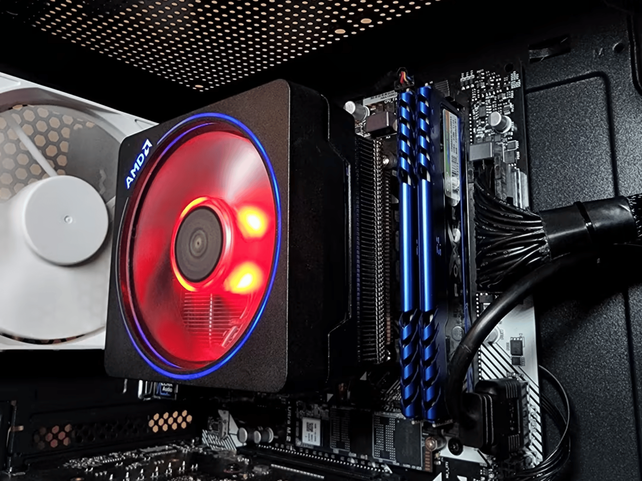 AMD Ryzen 5 1600 // Nvidia GeForce GTX 1650 // Silicon Power 16GB 3200MHz 