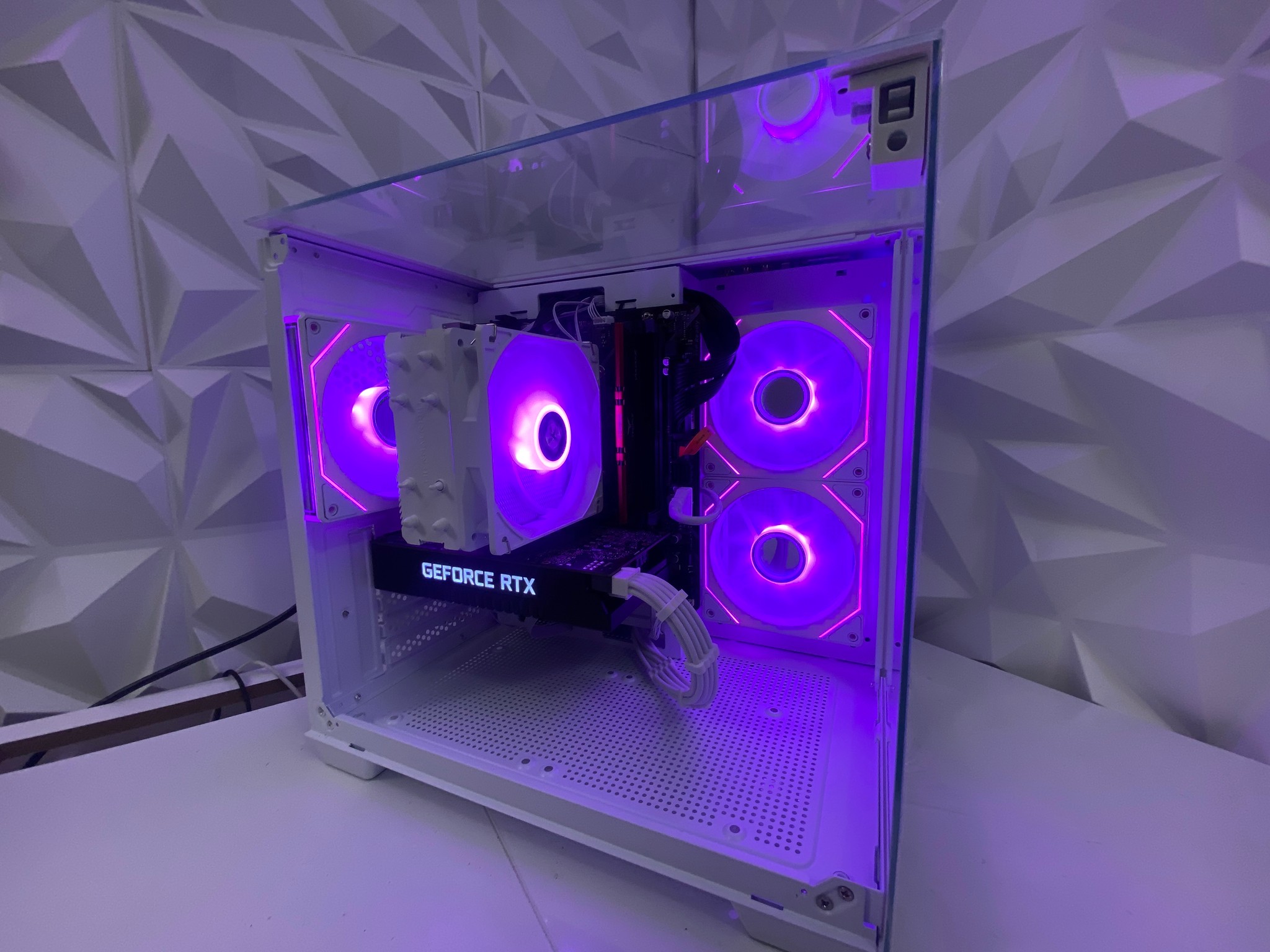 🎅🎅 White Elite Build – intel i5 8500 + RTX 2060 6GB | 1080P/1440P High FPS Ready