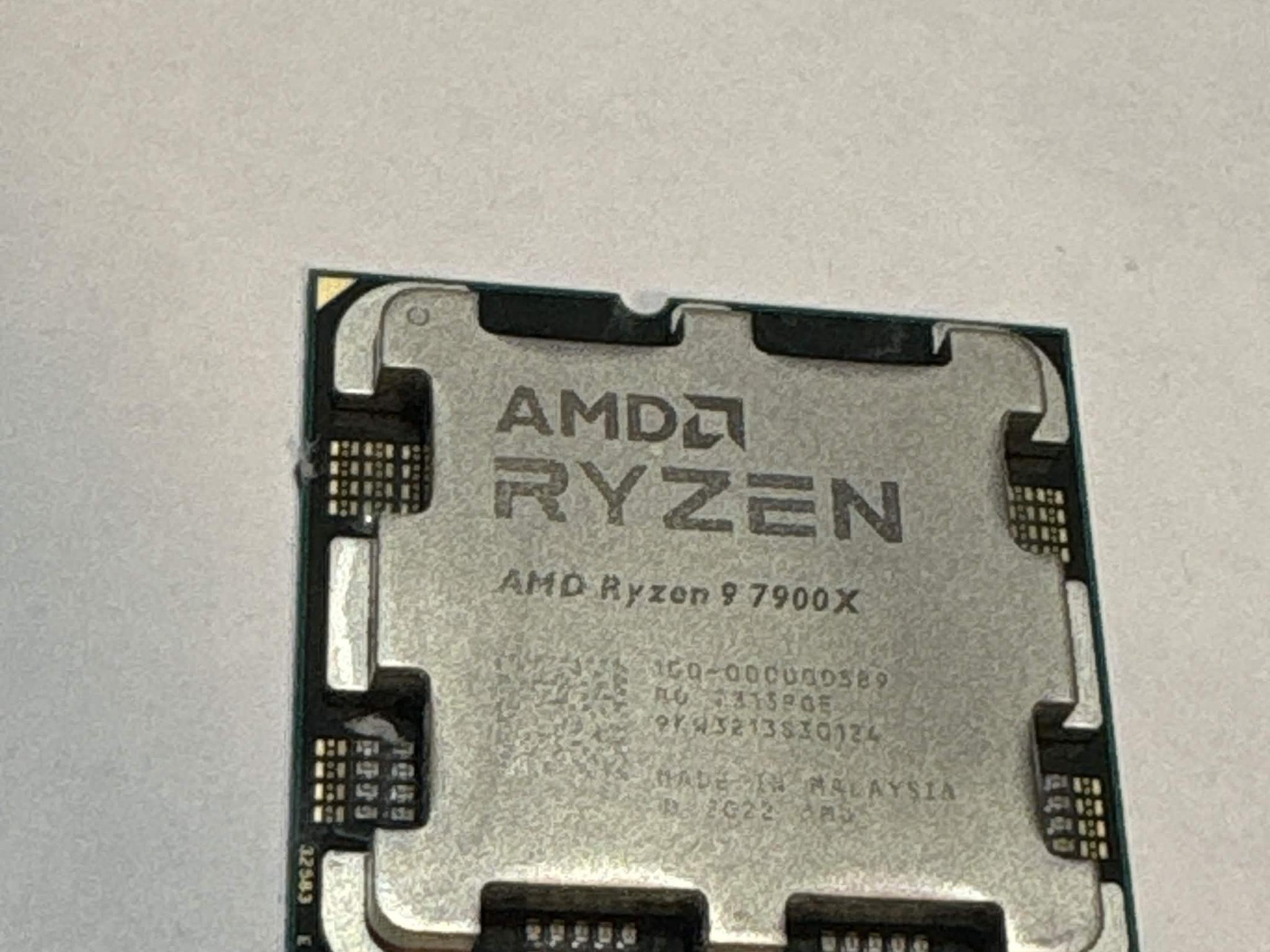 AMD Ryzen 9 7900X