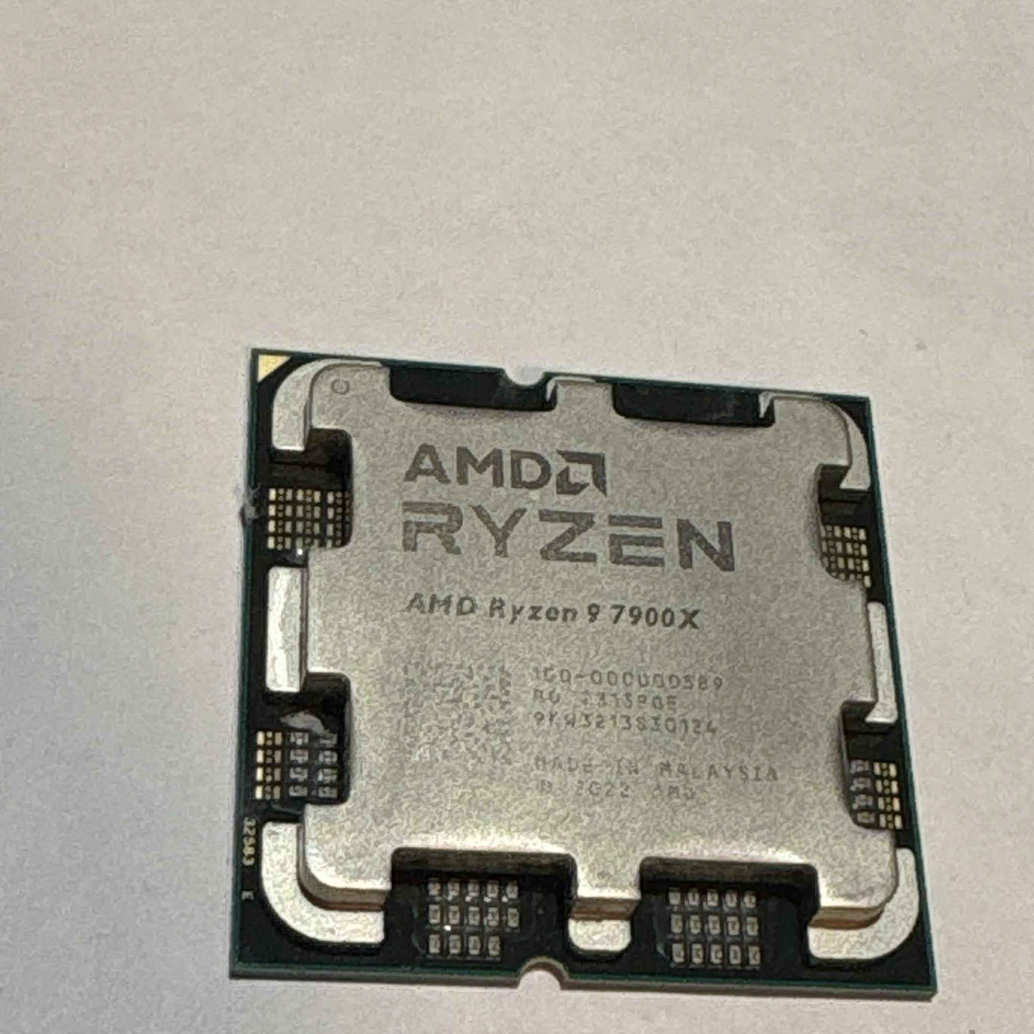 AMD Ryzen 9 7900X