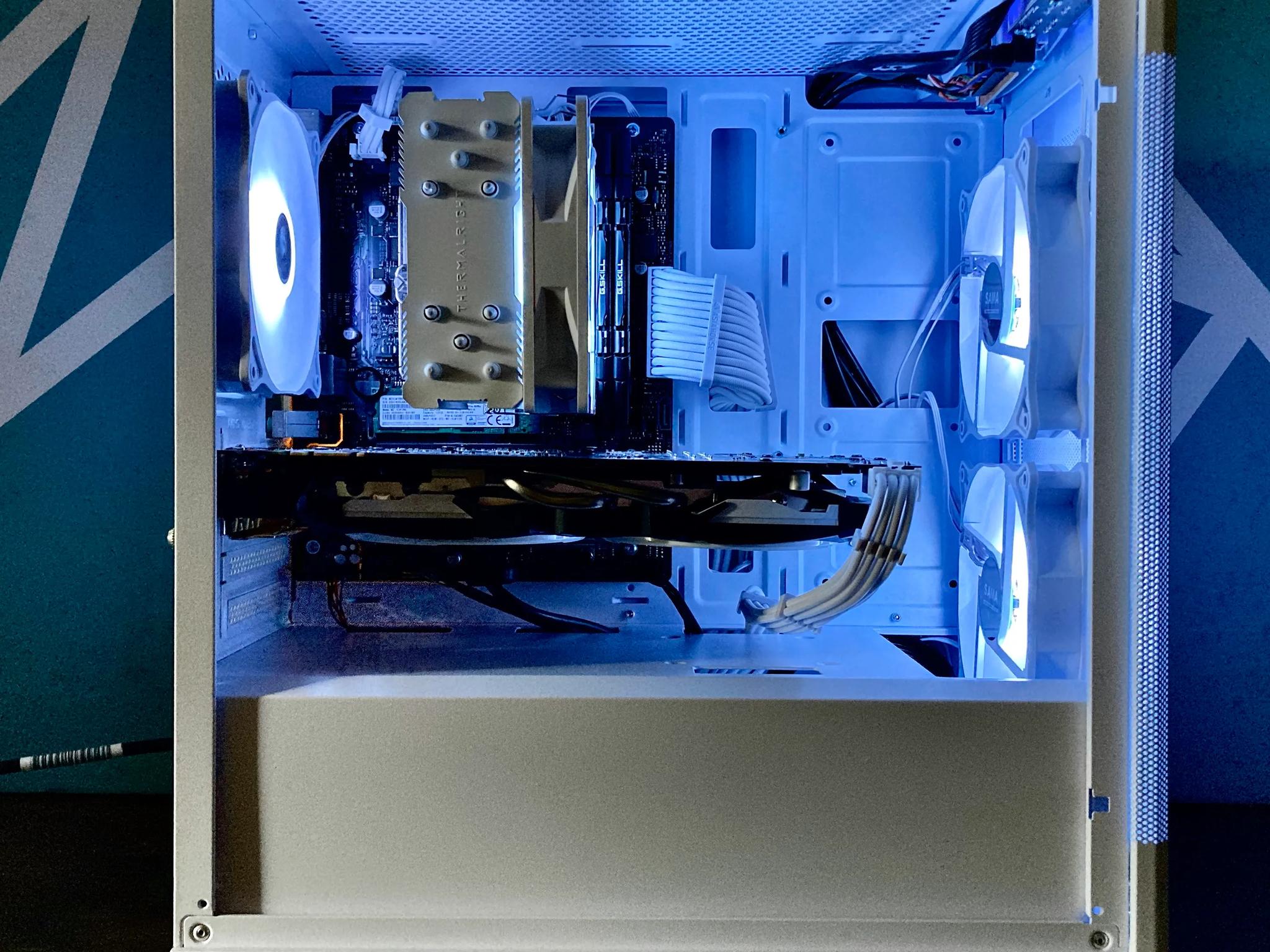 GTX 1070, i5 9600, 16 gb ram, 128gb, ssd, 1 TB Hdd