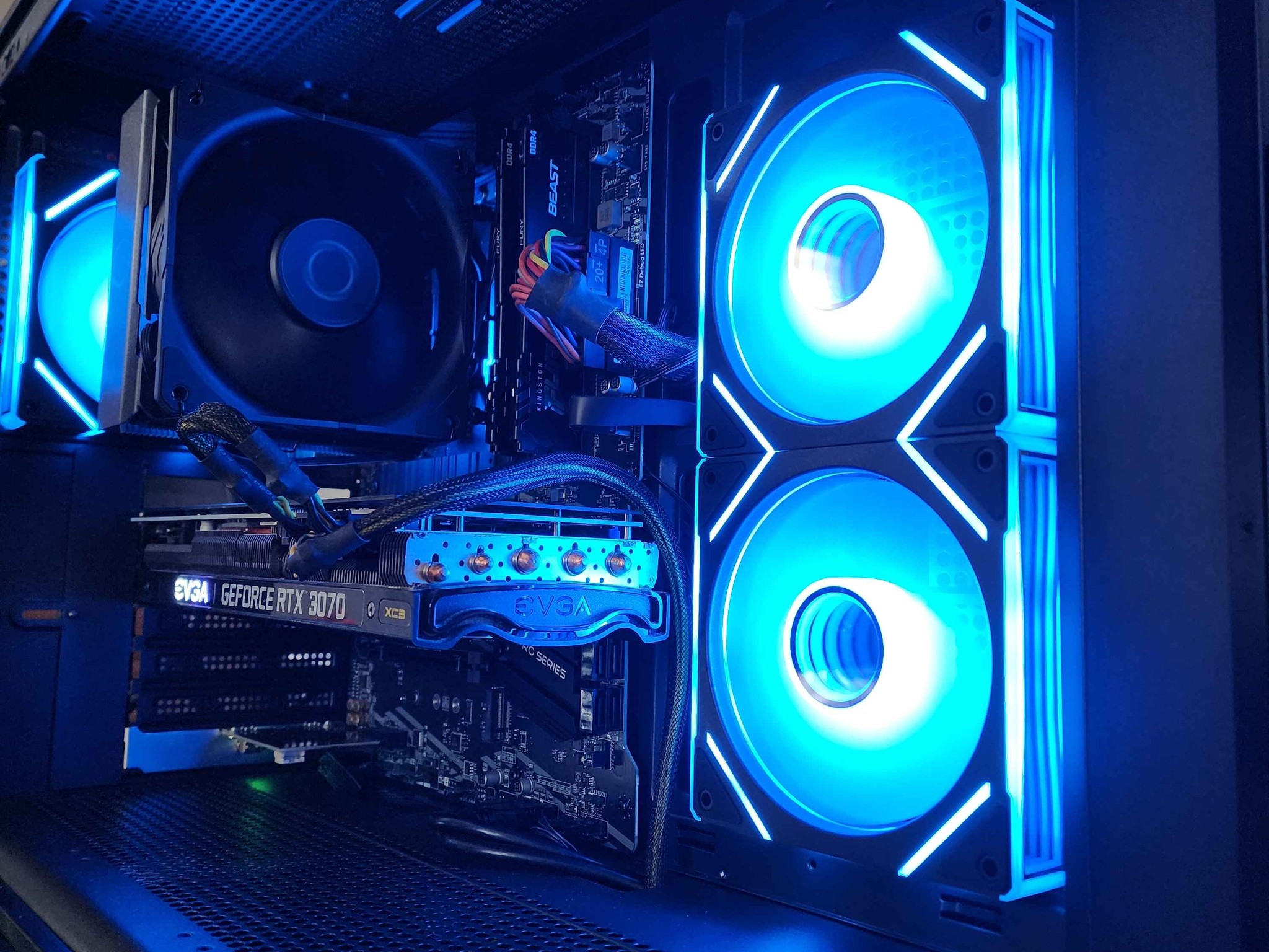 RTX 3070 + Ryzen 7 3700X Gaming PC