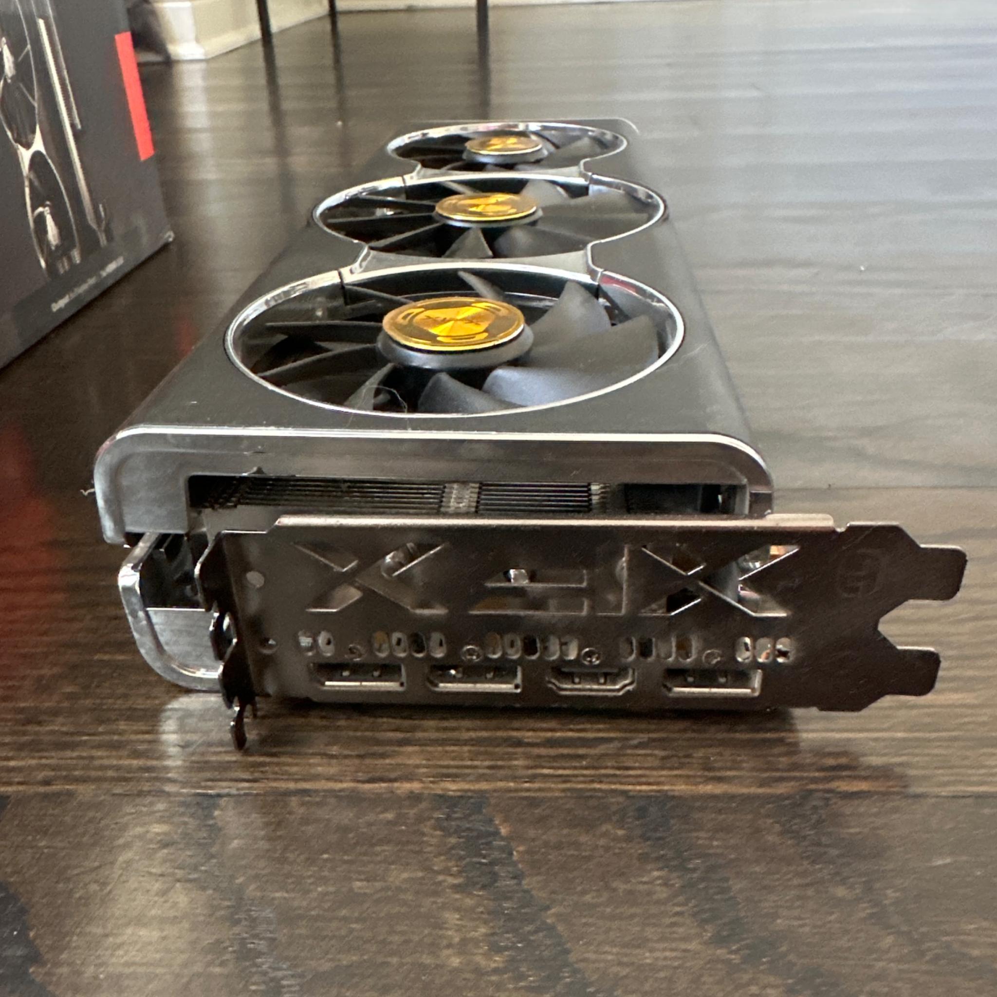 AMD Radeon 5700XT XFX Ultra Series