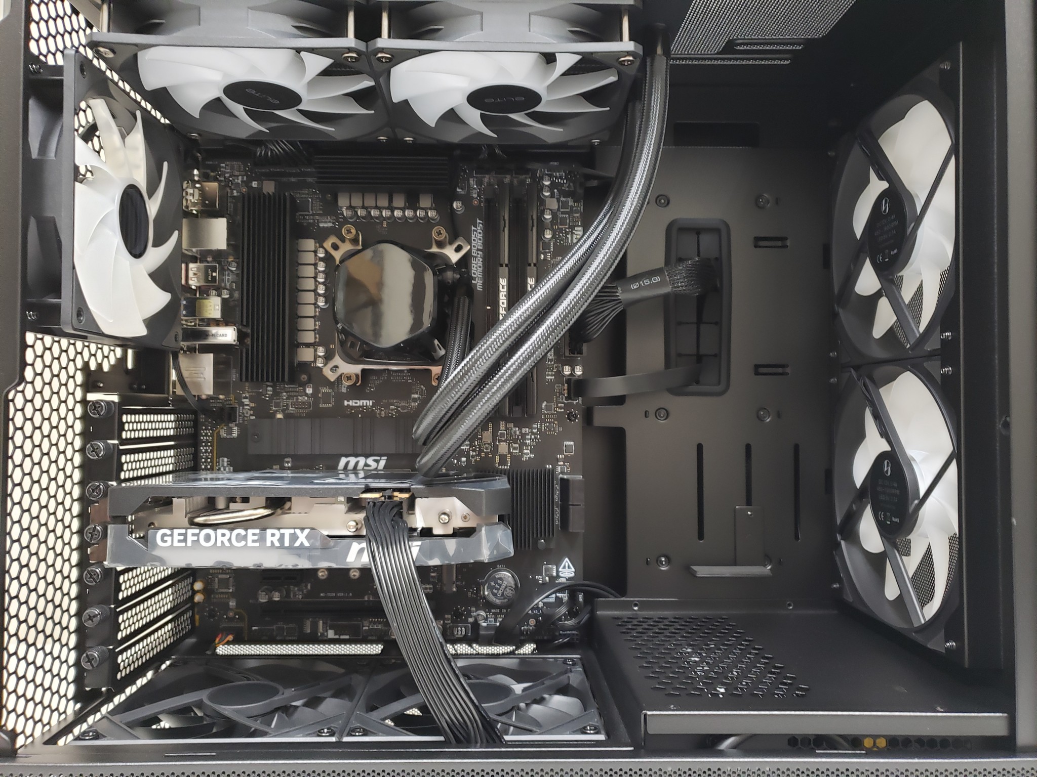PC on Sale! Ryzen 5 7600X, RTX 5060, 32GB-DDR5 6000, 1TB SSD NVMe, 750W PSU