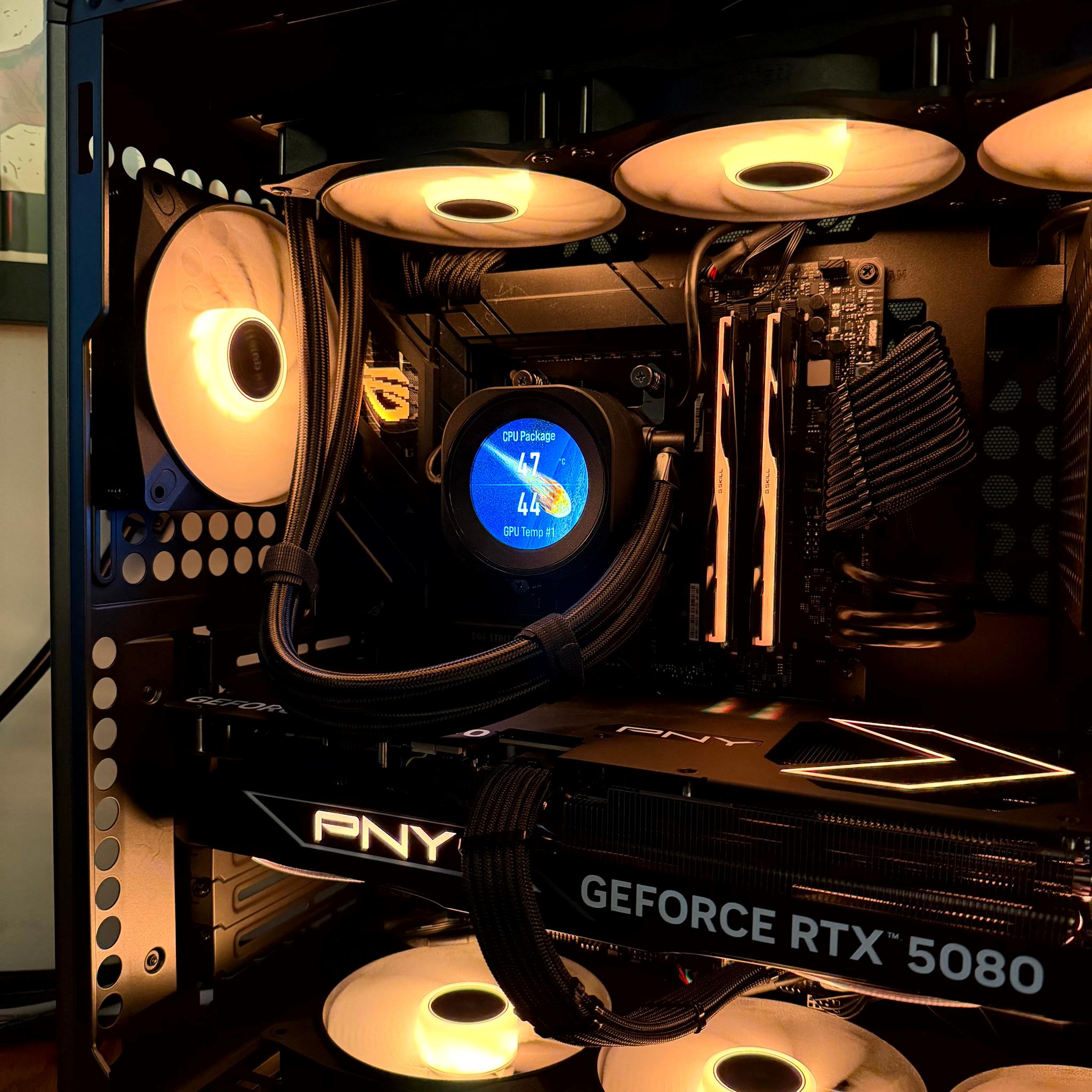 Iron Meteor - RTX 5080 OC | Ryzen 7 9850x3d | 32GB @6400MT | 2TB gen 5 NVMe  | 1000W Platinum PSU