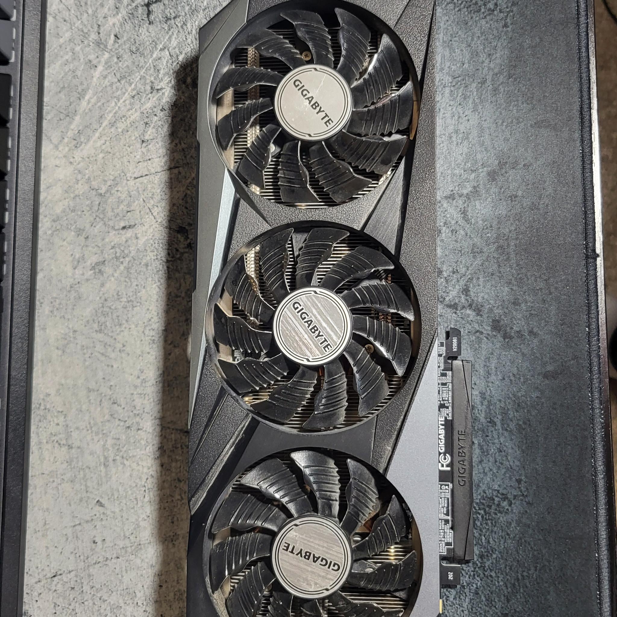 RTX GIGBAYTE 3070 OC With Box
