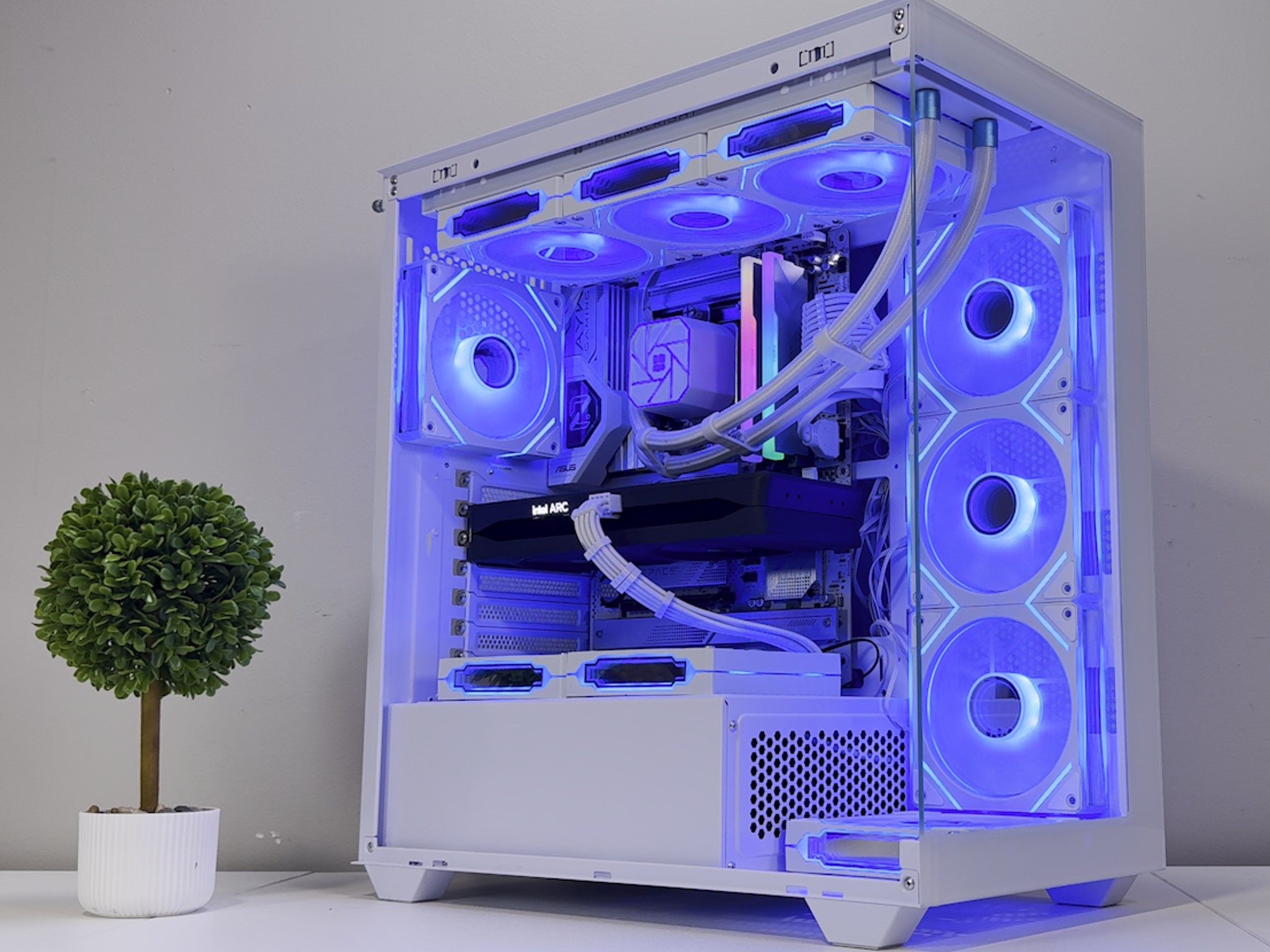 B580 | Intel Ultra 265K | 32GB DDR5 | 1TB SSD | 850W Gold PSU | ARGB Fans | Windows 11