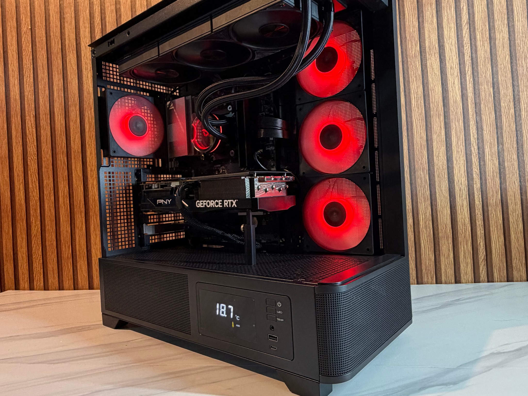 RTX 5070 TI 16GB | RYZEN 5 9600X | 360MM AIO | 1TB SSD | 750W