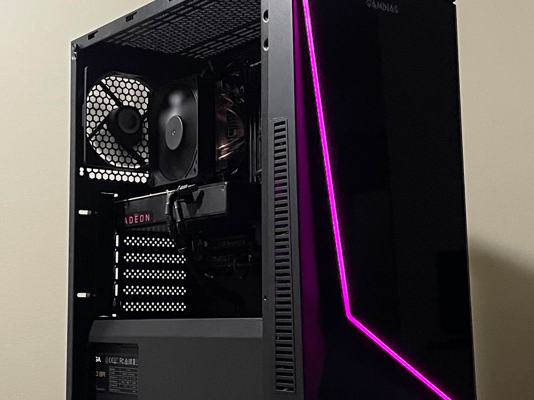Stinger🐝/Rx 570 4Gb, I5-4570 Budget Gaming PC