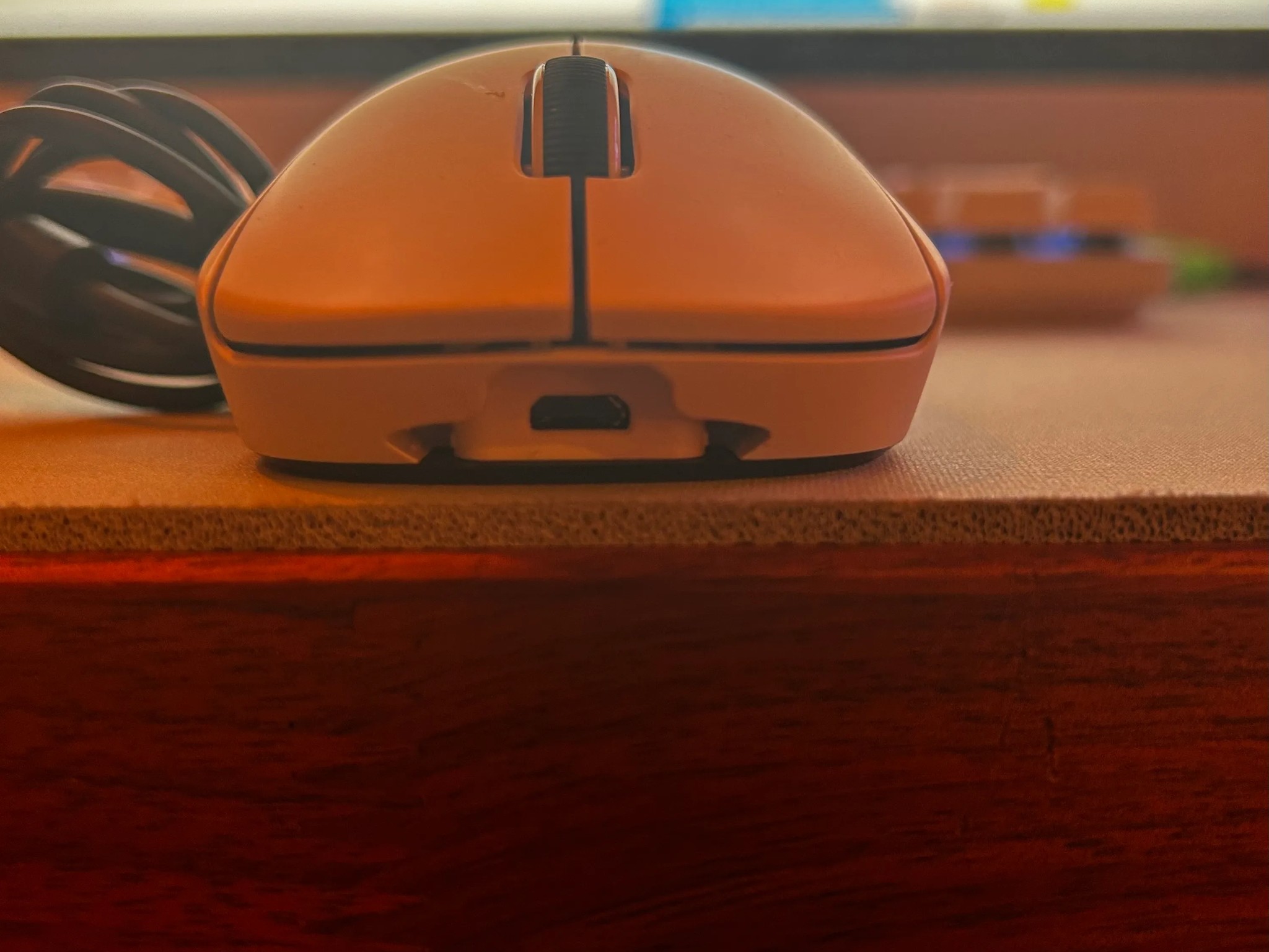 Logitech G PRO X Superlight Wireless Gaming Mouse, Ultra-Lightweight, Less than 1 hour of use