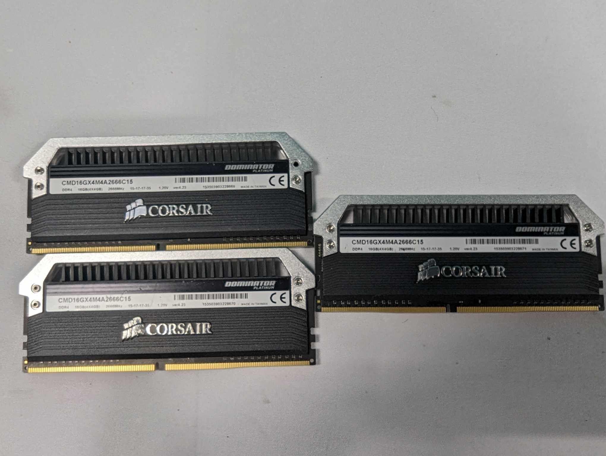 Corsair Dominator Platinum DDR4 12gb. Free Ship!