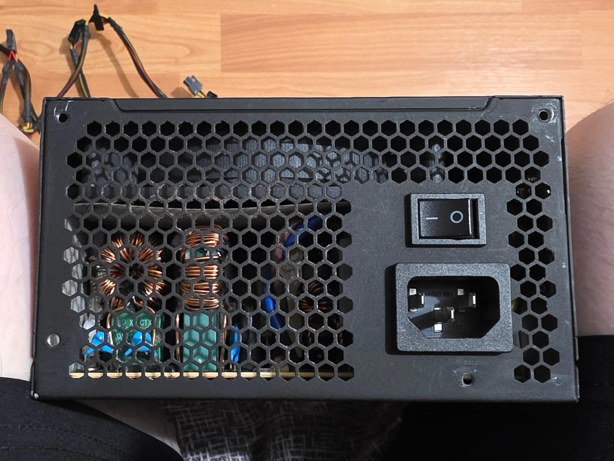 Cougar A560 CGR B3-560 560W 80+ Bronze ATX Power Supply