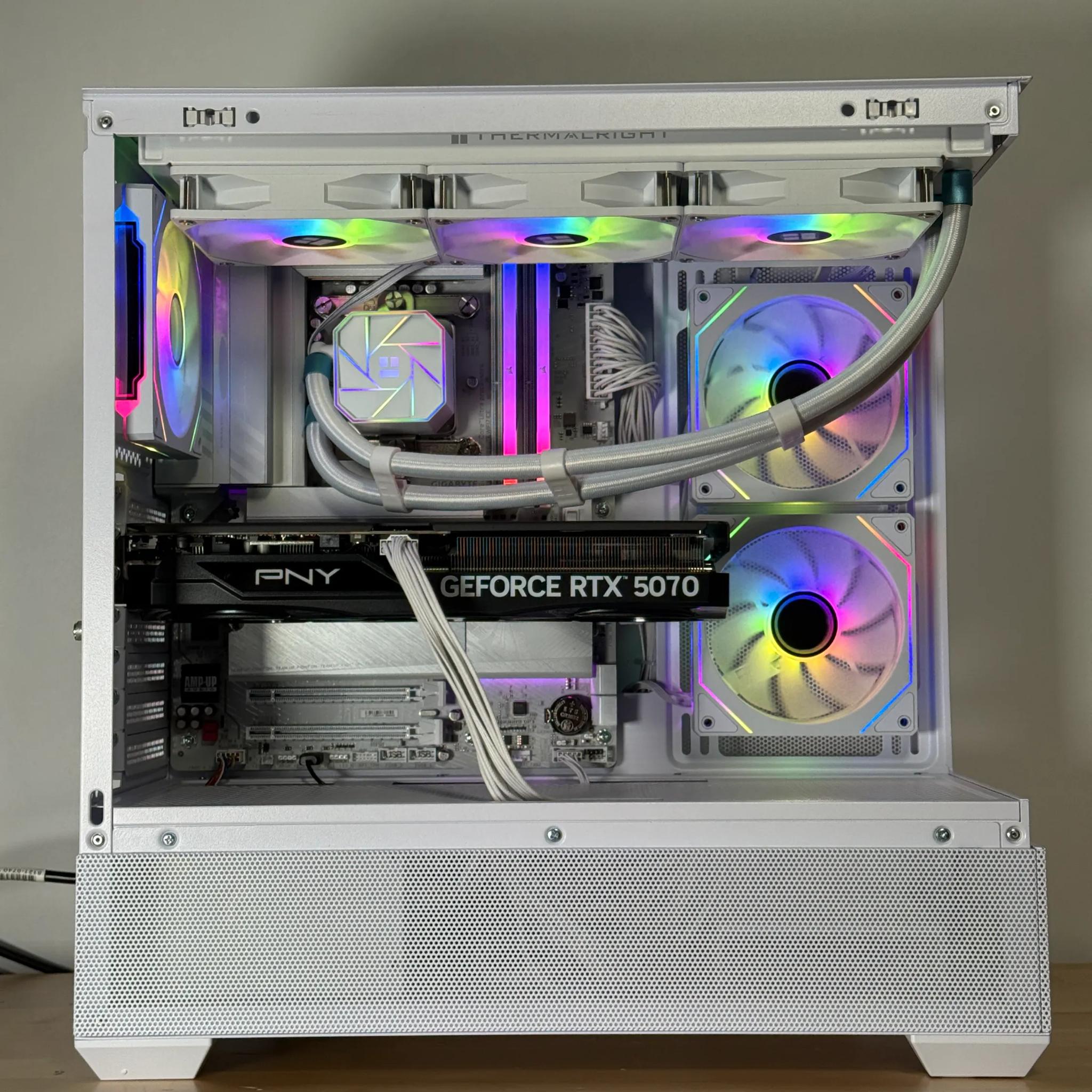 RTX 5070 Intel Core Ultra 265k Gaming PC