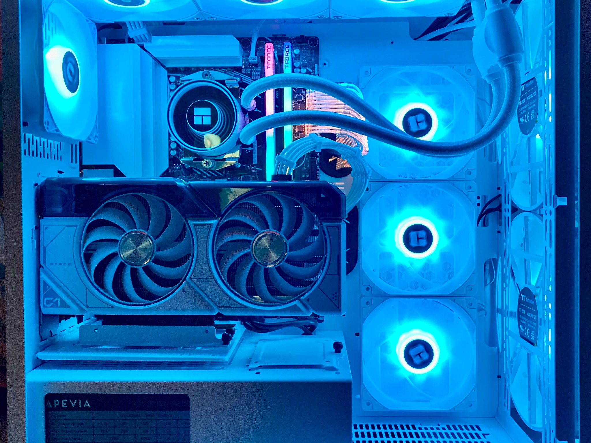 ⚪️Pro Gaming PC| Asus RTX 4070 12GB| Ryzen 7000 series(AM5)| 32GB DDR5 RAM| 1TB NVMe SSD| Windows 11