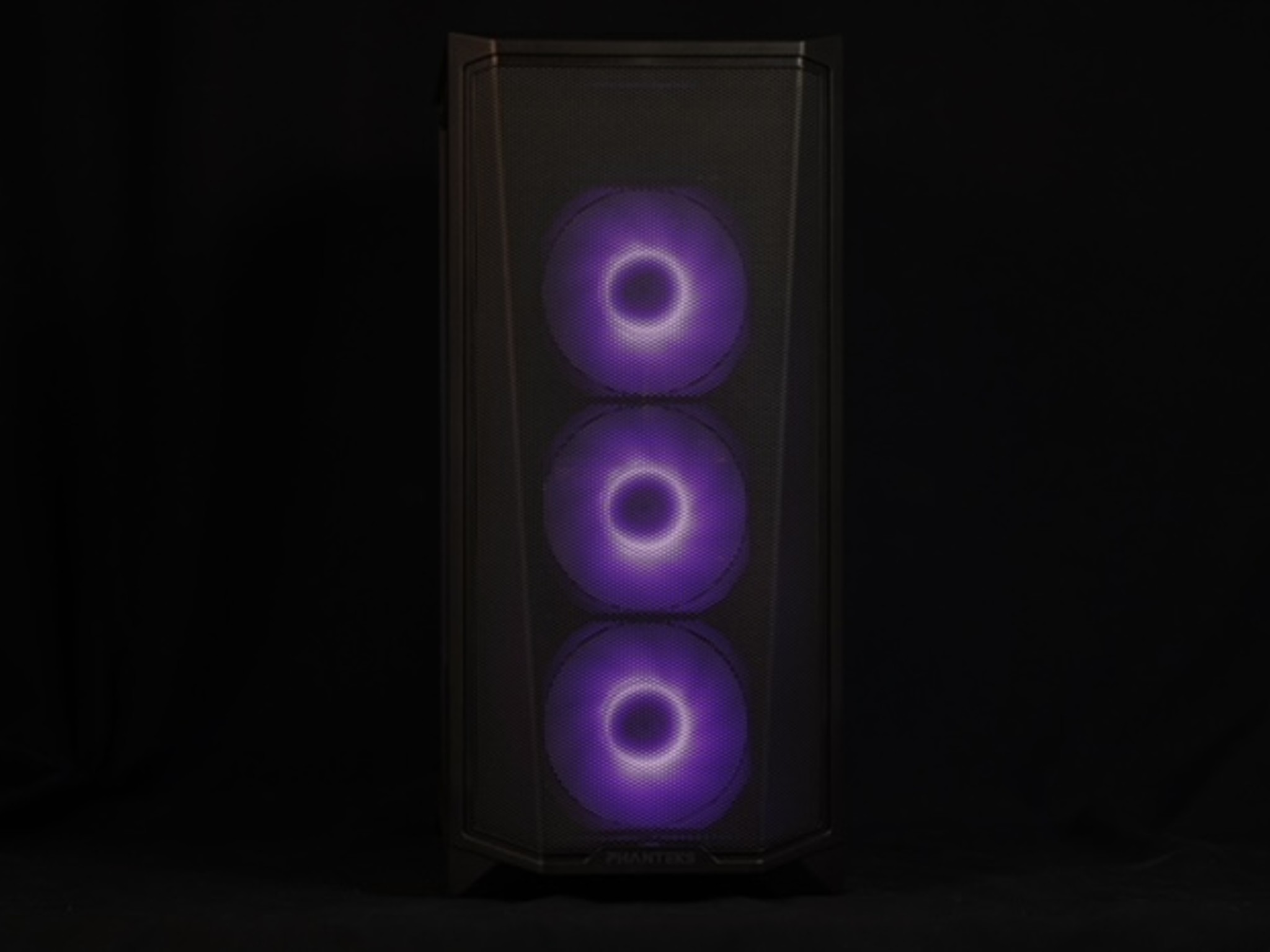 Clean Gaming PC - i7 7700, RTX 2060, 16GB Ram, 500GB SSD