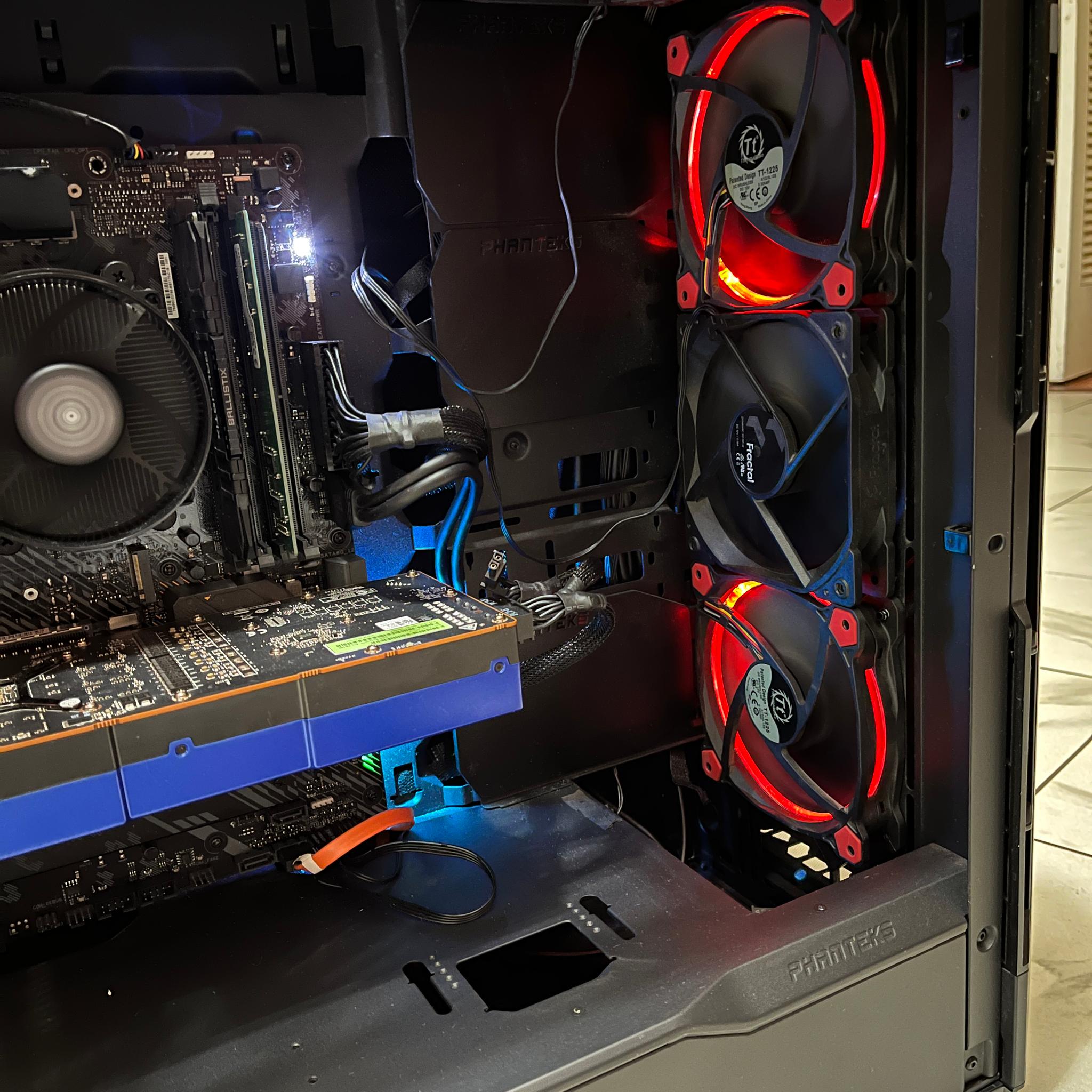 🟠🔥AMD Ryzen 5 3600, AMD W5700 8GB, 12GB RAM, 500 GB SSD, High Performance Workstation Gaming PC 🖥️🟢