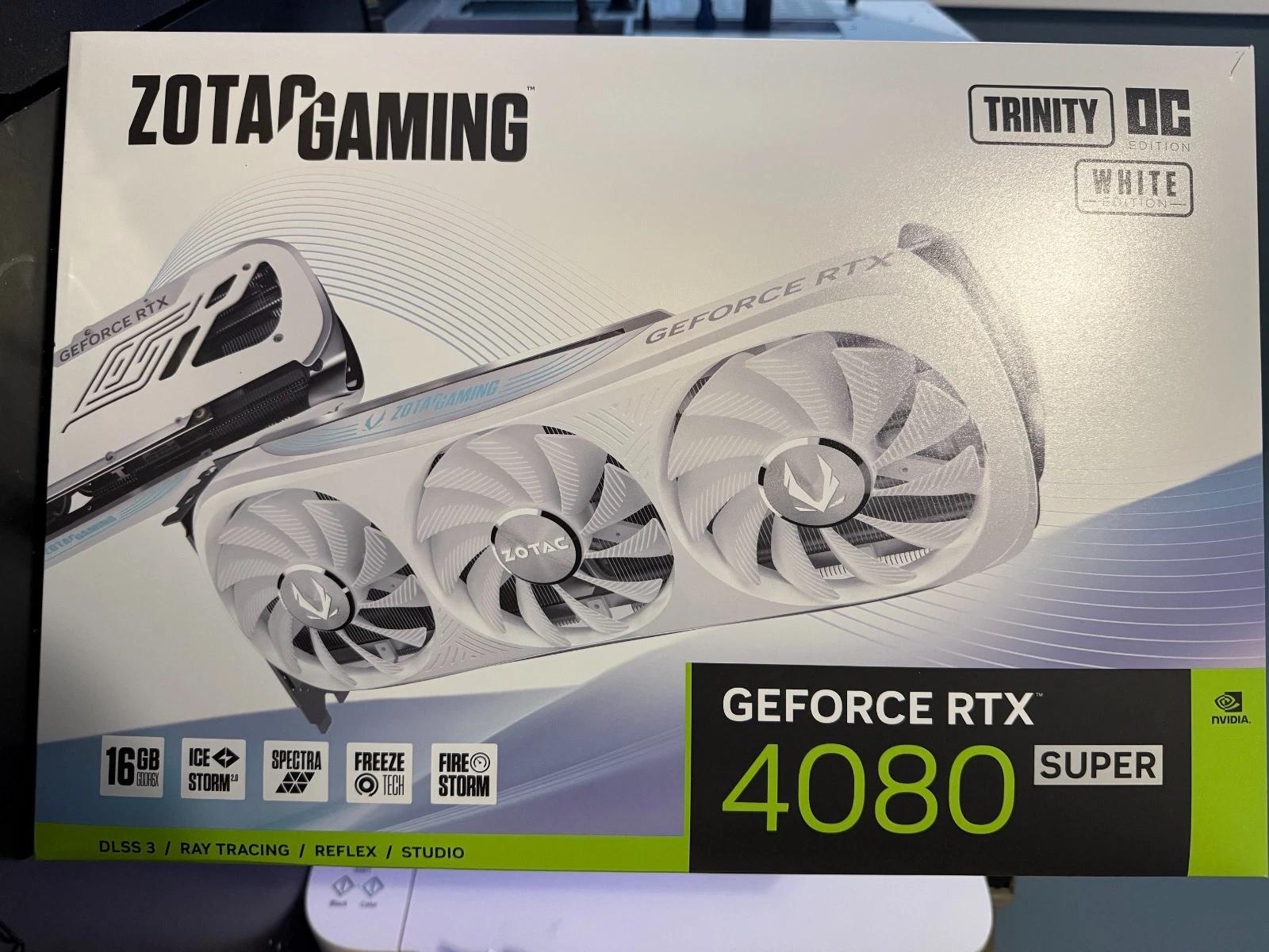 ZOTAC GAMING Trinity OC GeForce RTX 4080 SUPER - Image 4