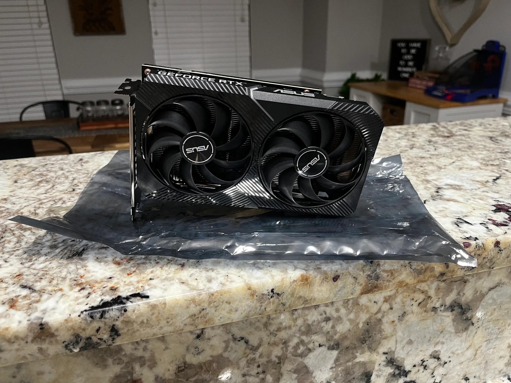 Asus DUAL OC GeForce RTX 3050 8GB Video Card