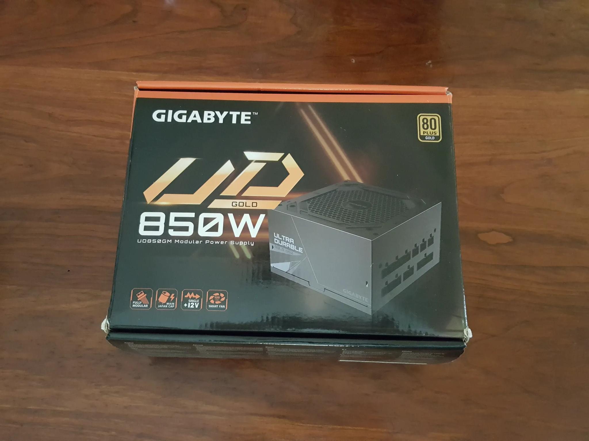 GIGABYTE UD850GM - INLCUDES CABLES | FOR PARTS | NOT WORKING