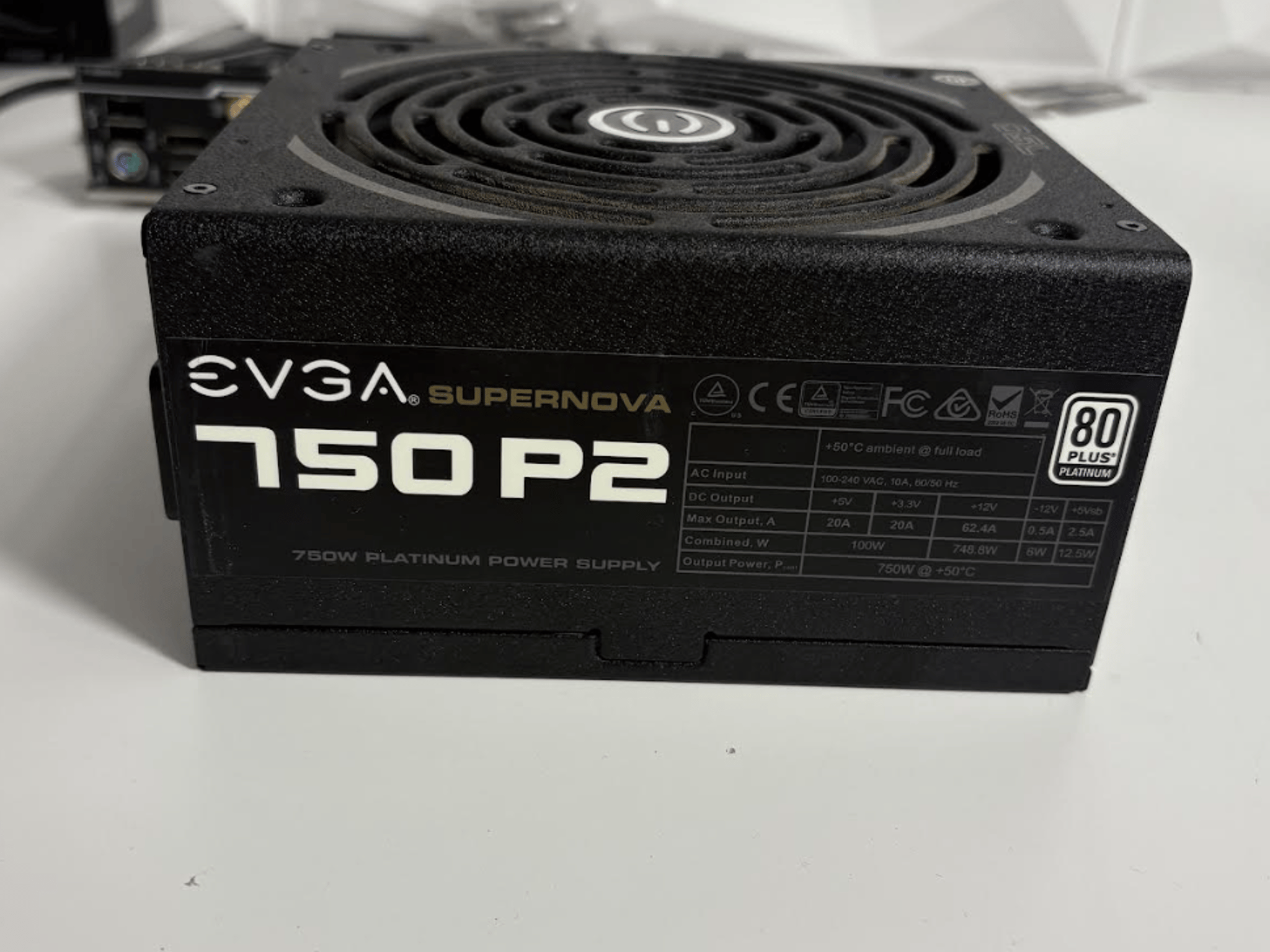 EVGA P2 750W Power Supply - 80+ Platinum