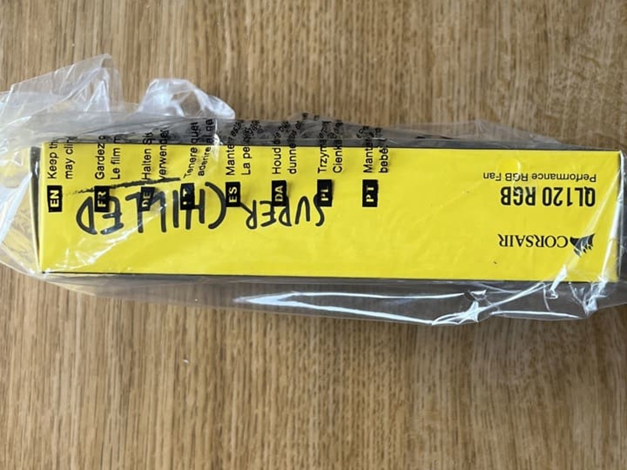 [3-Pack] Corsair iCUE QL120 41.8 CFM 120 mm Fans - Black