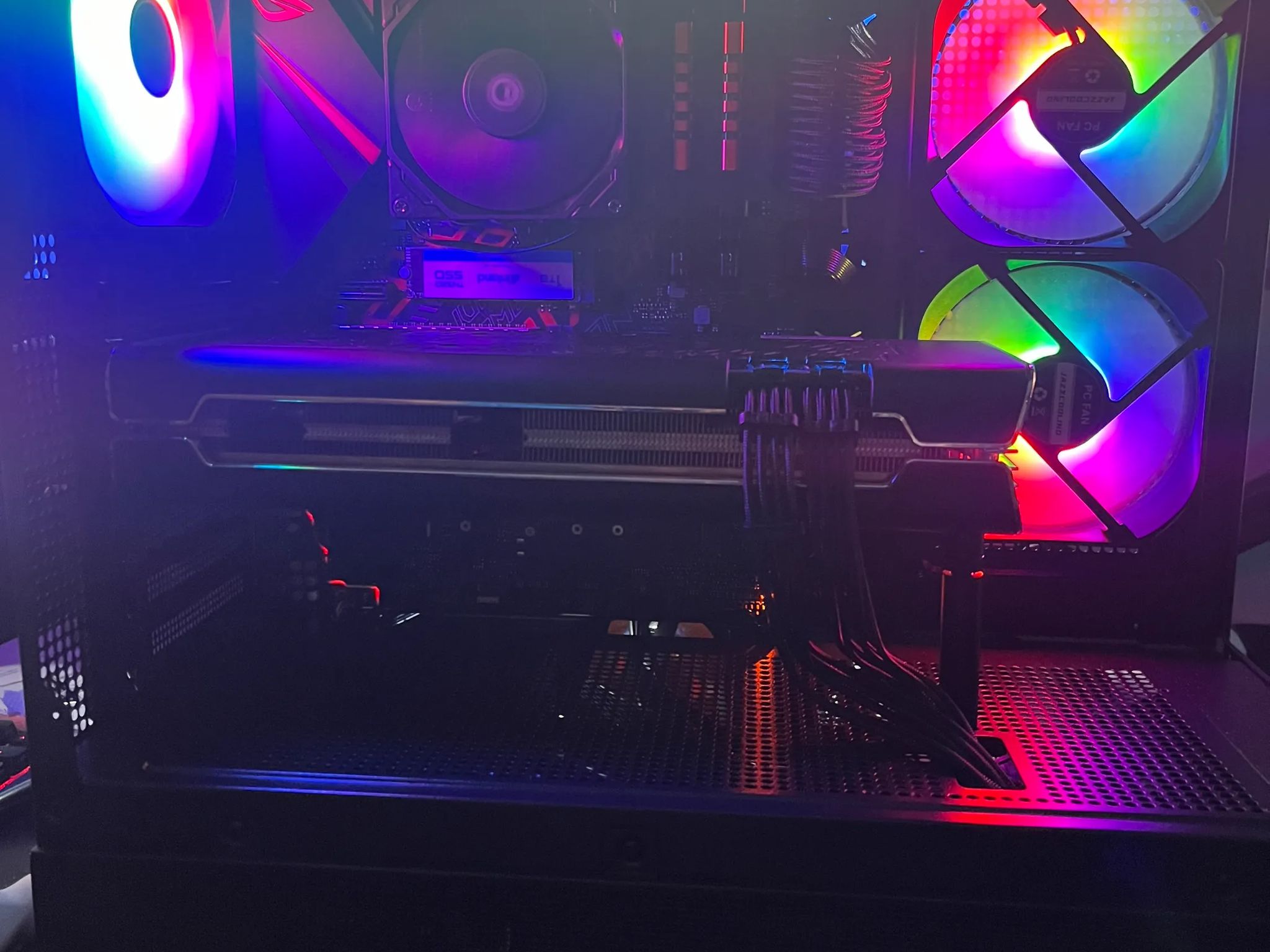 ON SALE BUDGET PC!! INTEL I5-8600K//RADEON RX 5700XT ULTRA THICC III