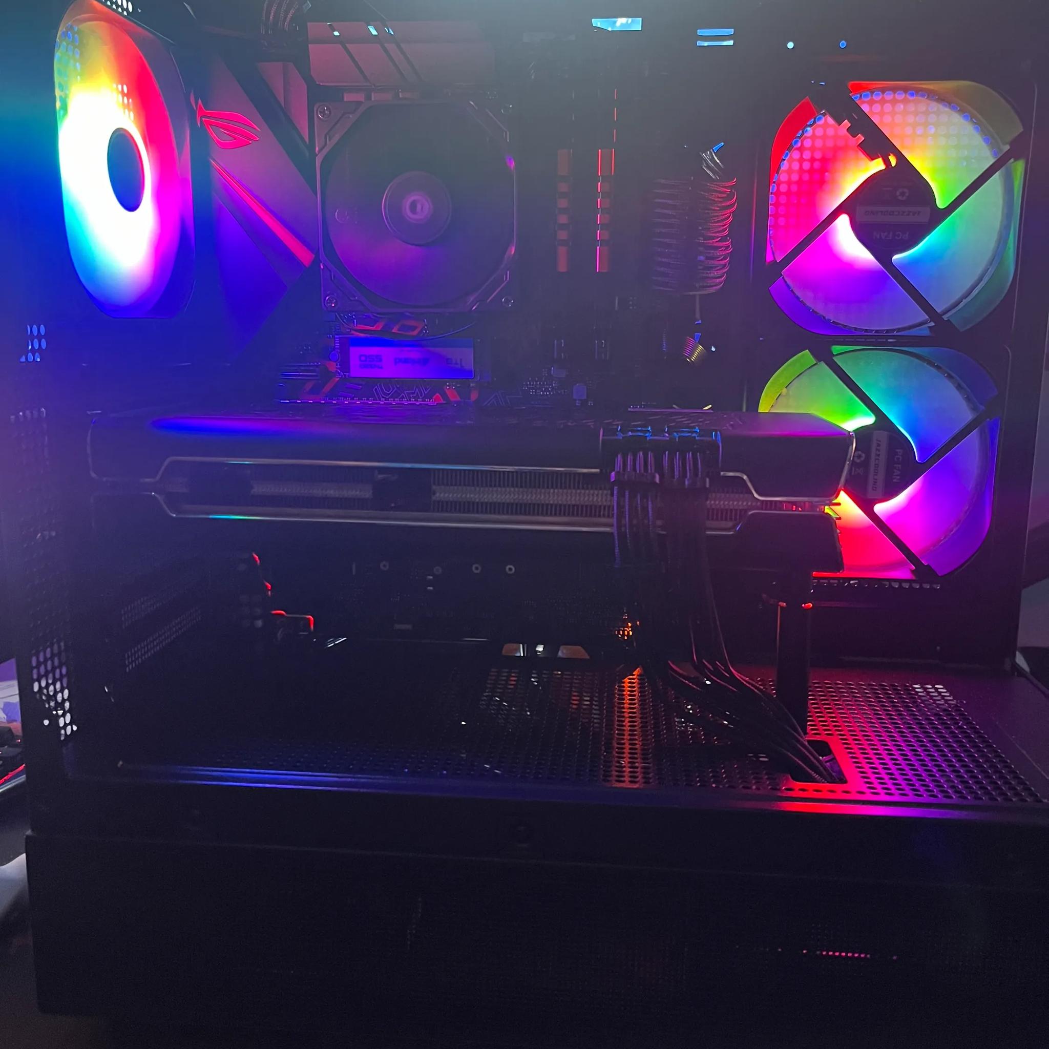 ON SALE BUDGET PC!! INTEL I5-8600K//RADEON RX 5700XT ULTRA THICC III