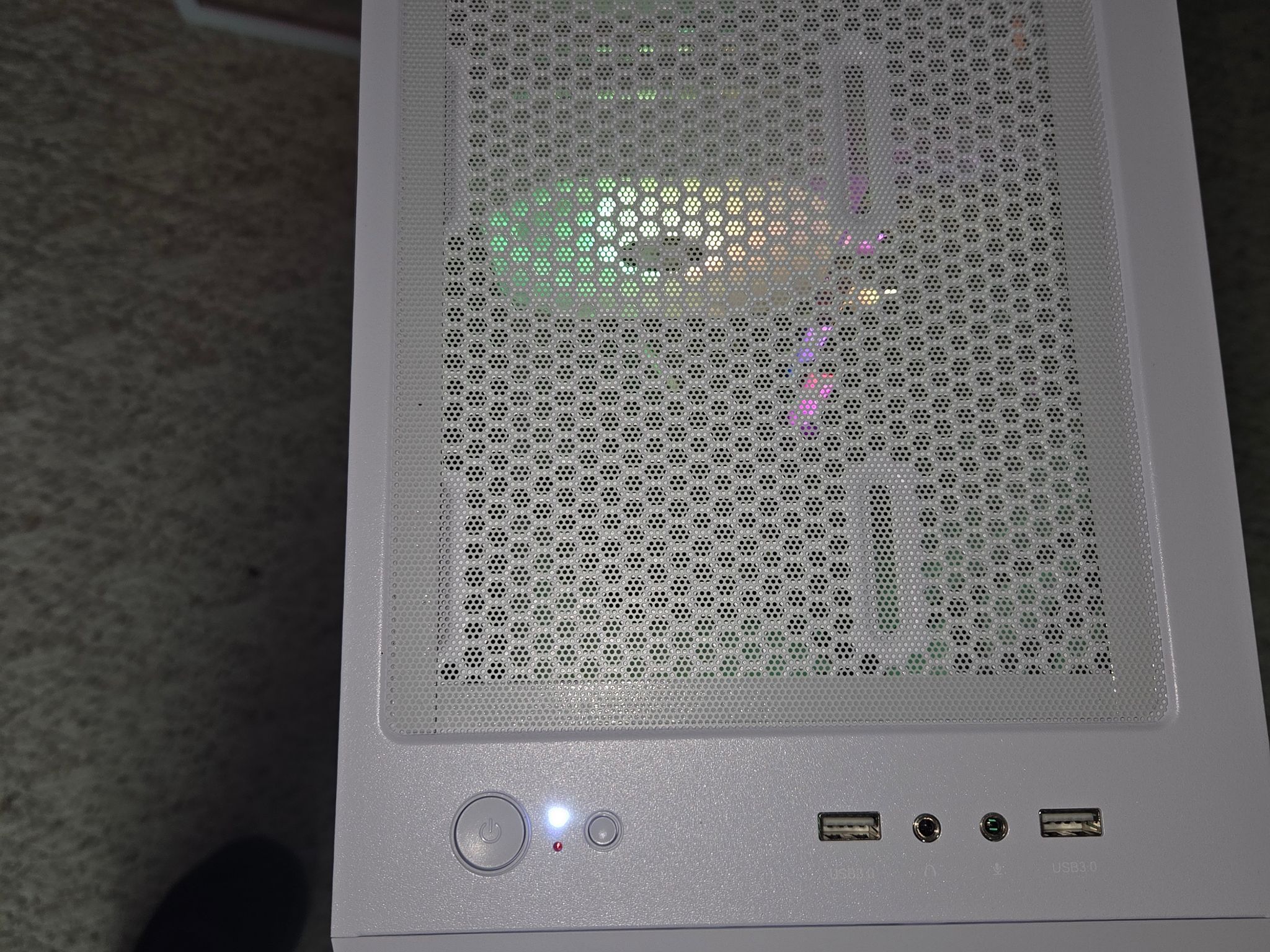 i5-9600K / RTX 2070 / WIFI & BT (10)