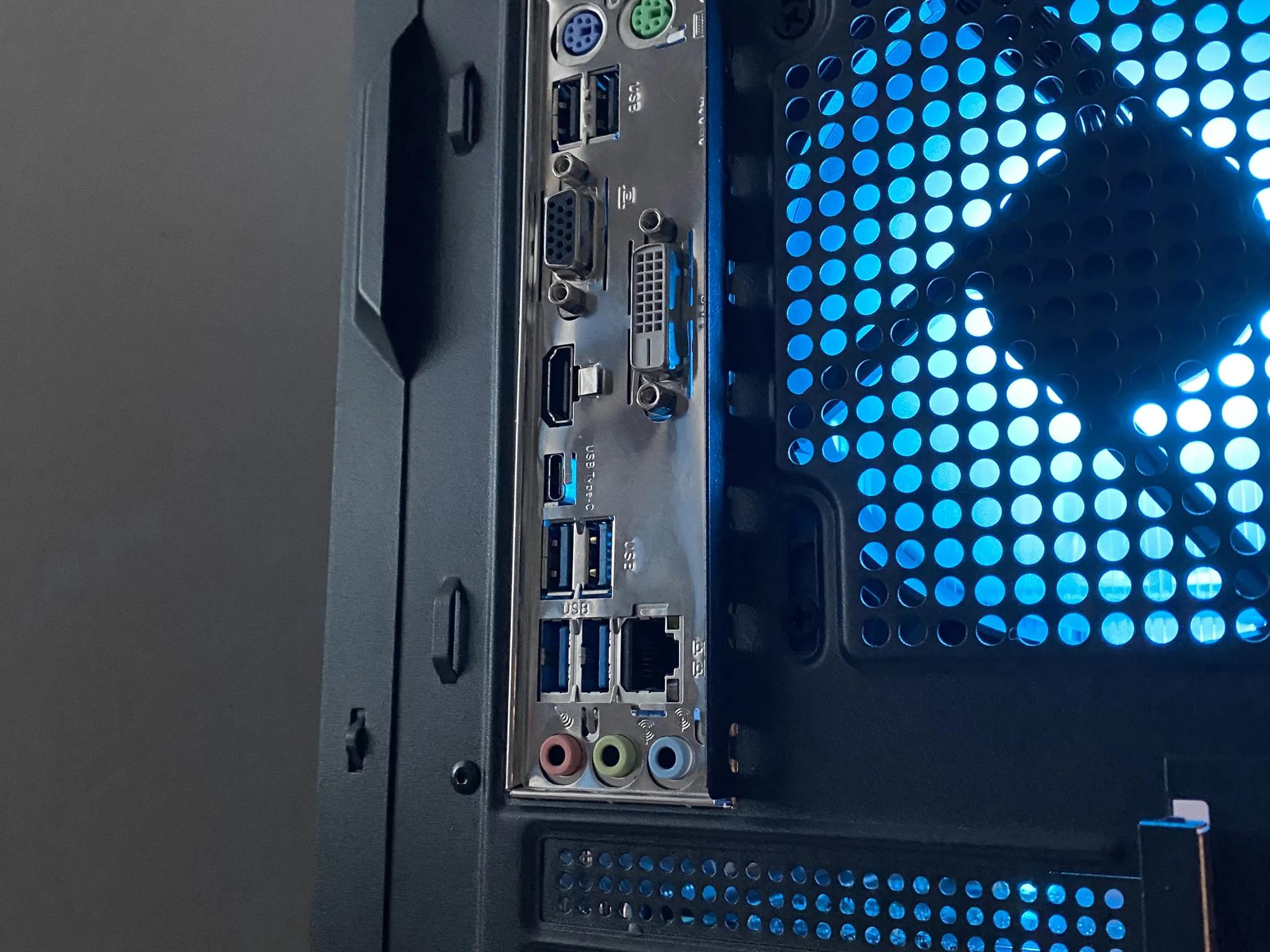 💵 SALE 💵 RGB Gaming PC | RTX 2070 SUPER 8GB + Ryzen 7 3700x + 16gb 3200mhz + 1tb nvme SSD |