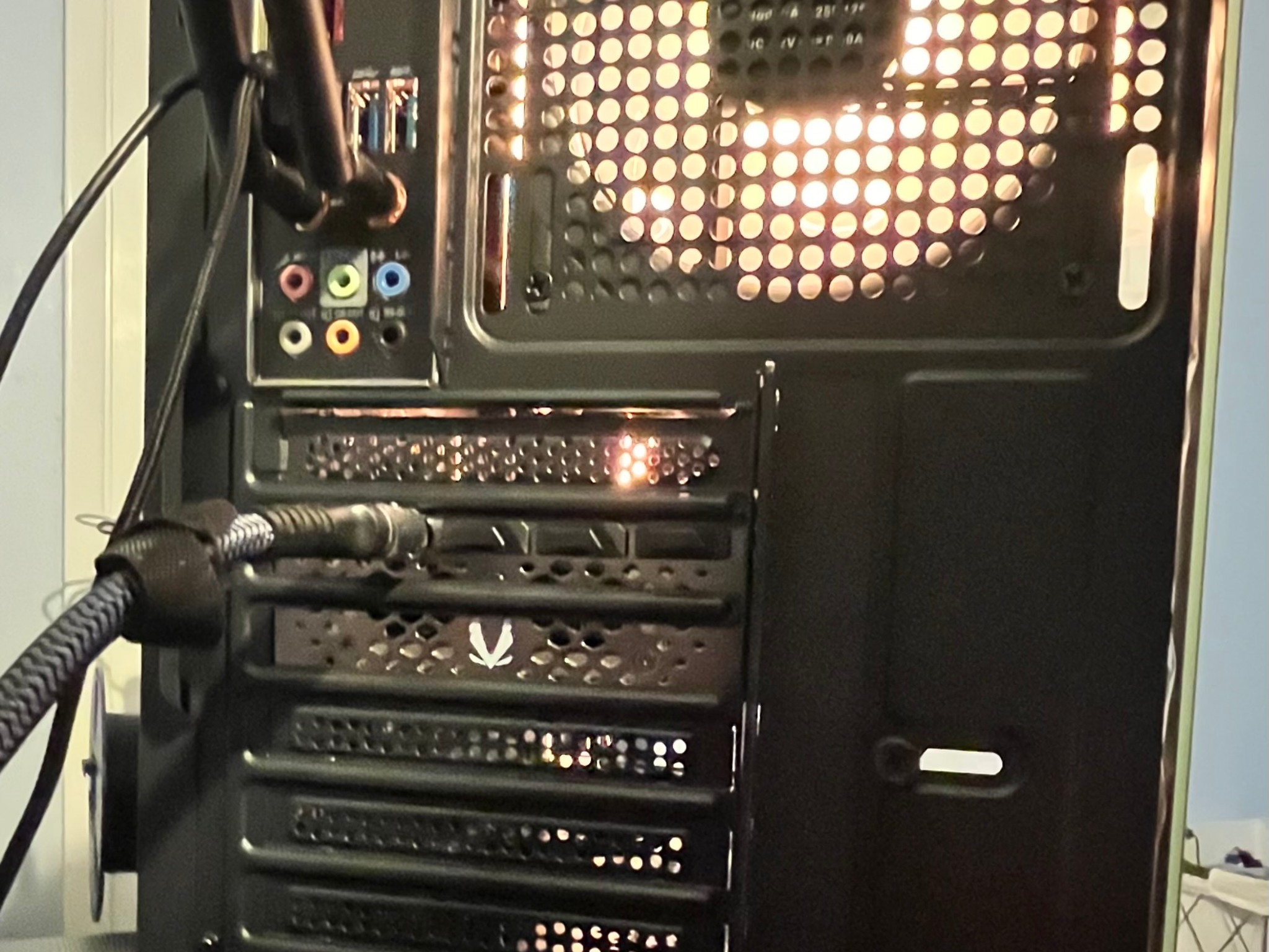 🟦High End Gaming PC⬛️| RTX 4070 OC | Ryzen 7 7700 | 32 GB DDR5 | 1 TB SSD