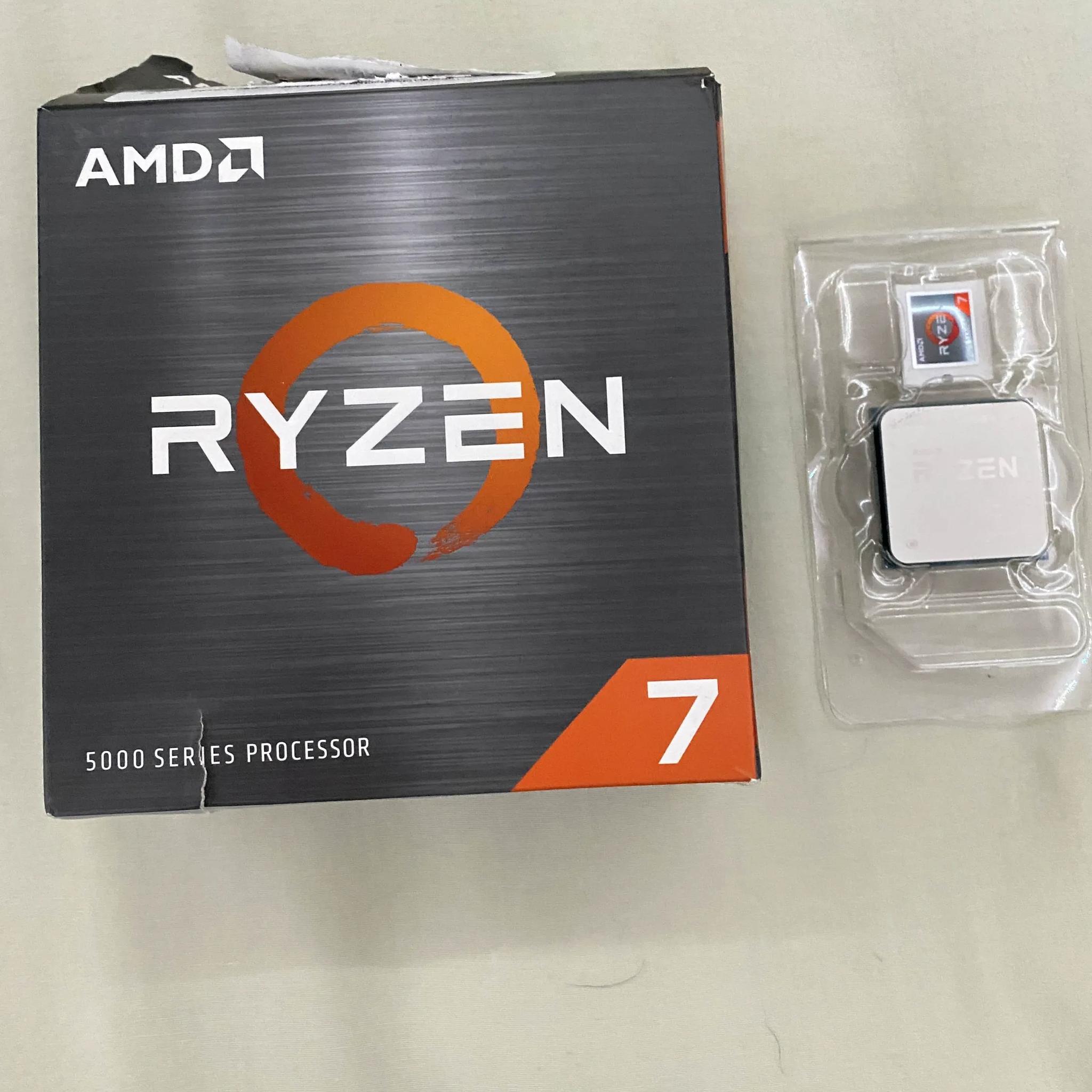 AMD Ryzen 7 5800X 8-core, 16-thread unlocked desktop processor OPEN BOX NEVER USED
