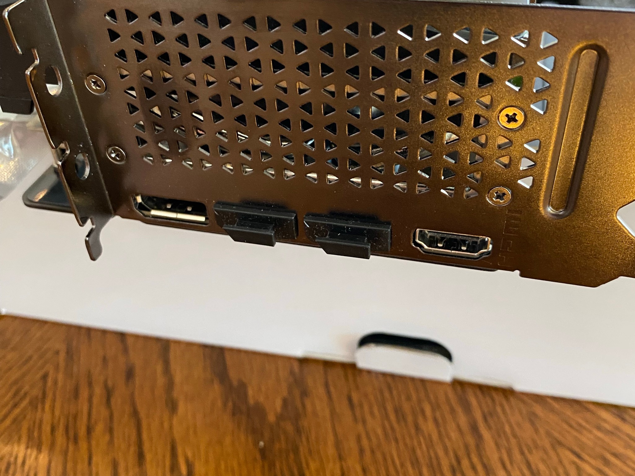 PNY GeForce RTX 5080 Overclocked Triple Fan
