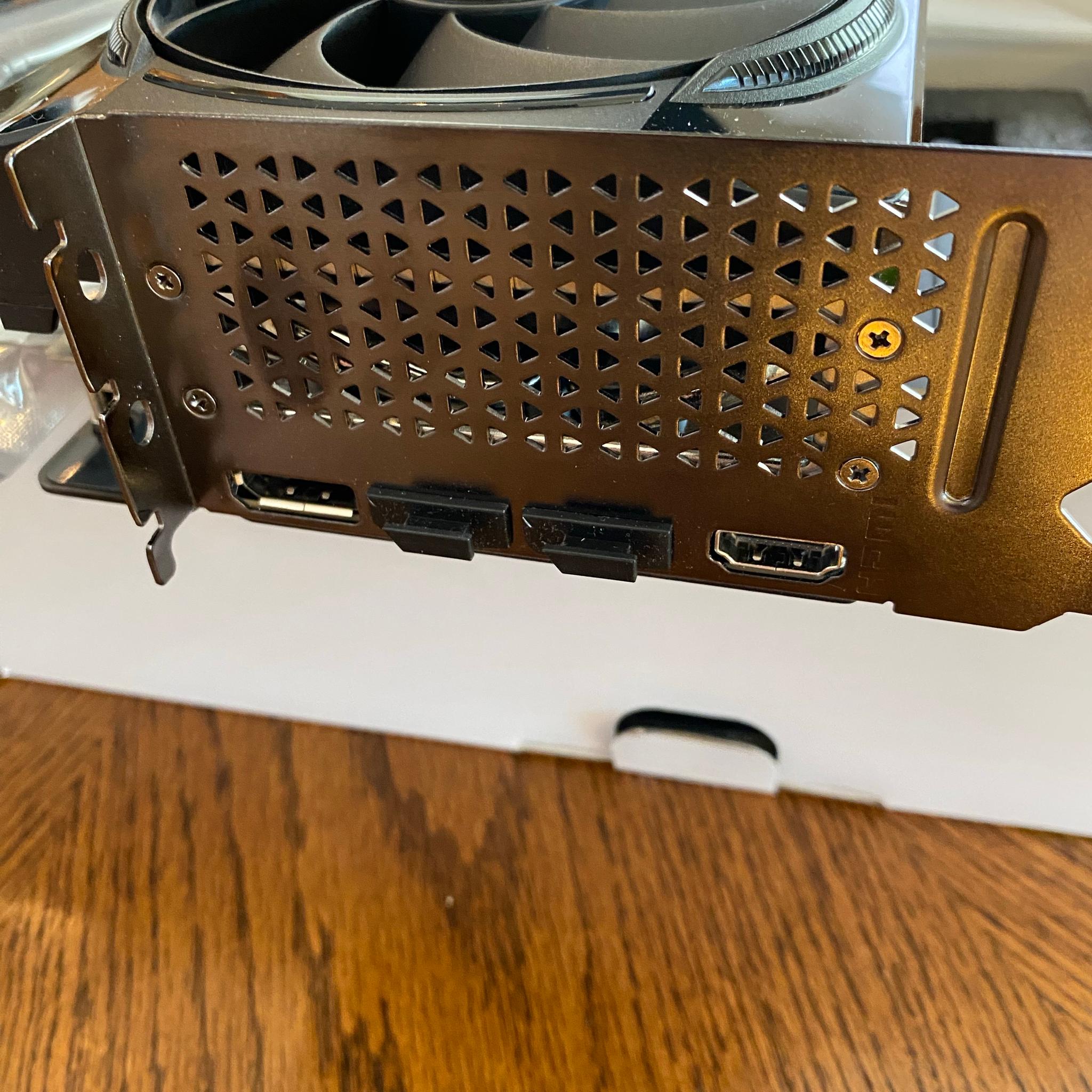 PNY GeForce RTX 5080 Overclocked Triple Fan