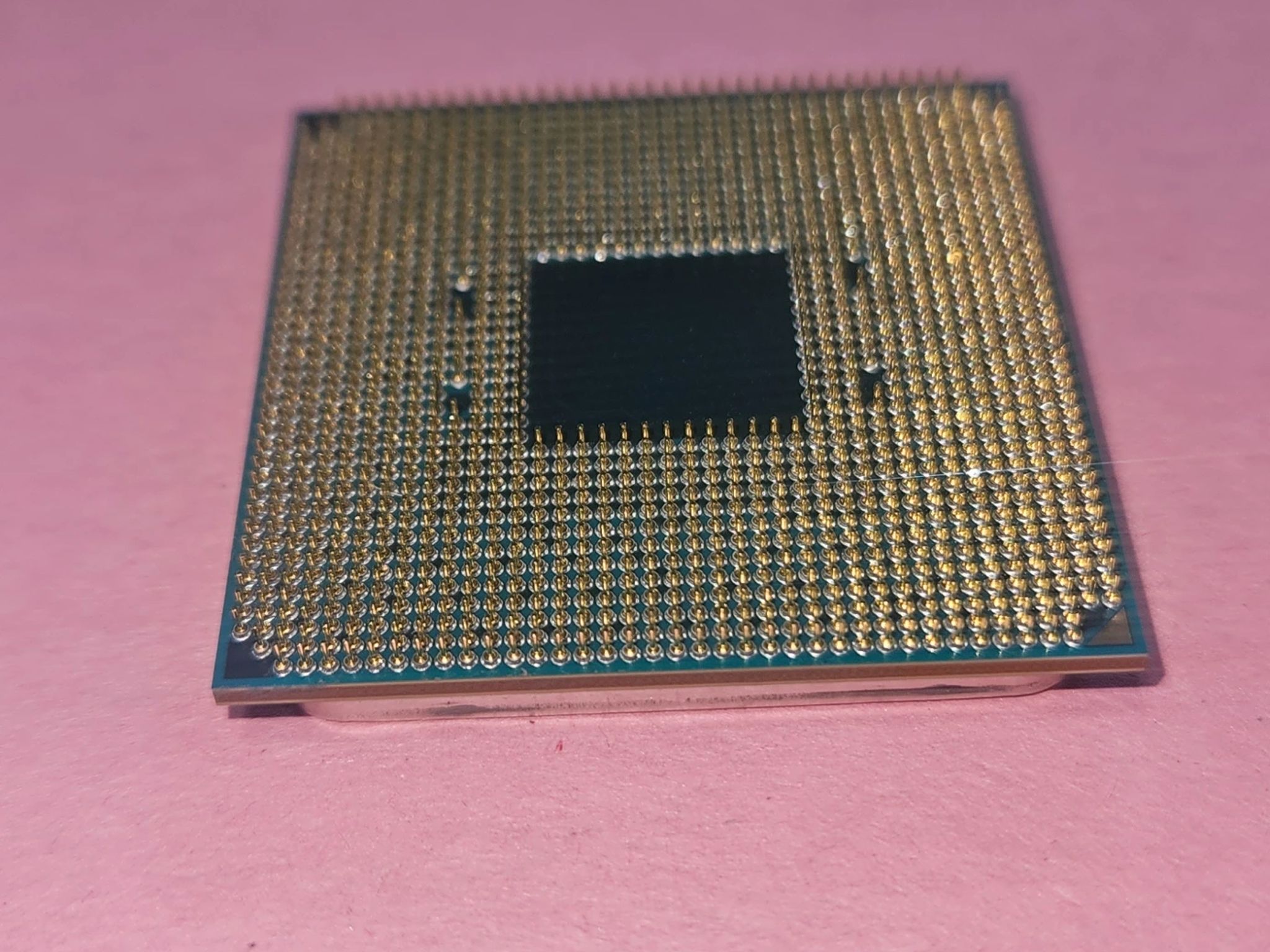 AMD Ryzen 5 2600 Six-Core 3.4-3.9 GHz 65W Socket AM4 CPU Processor