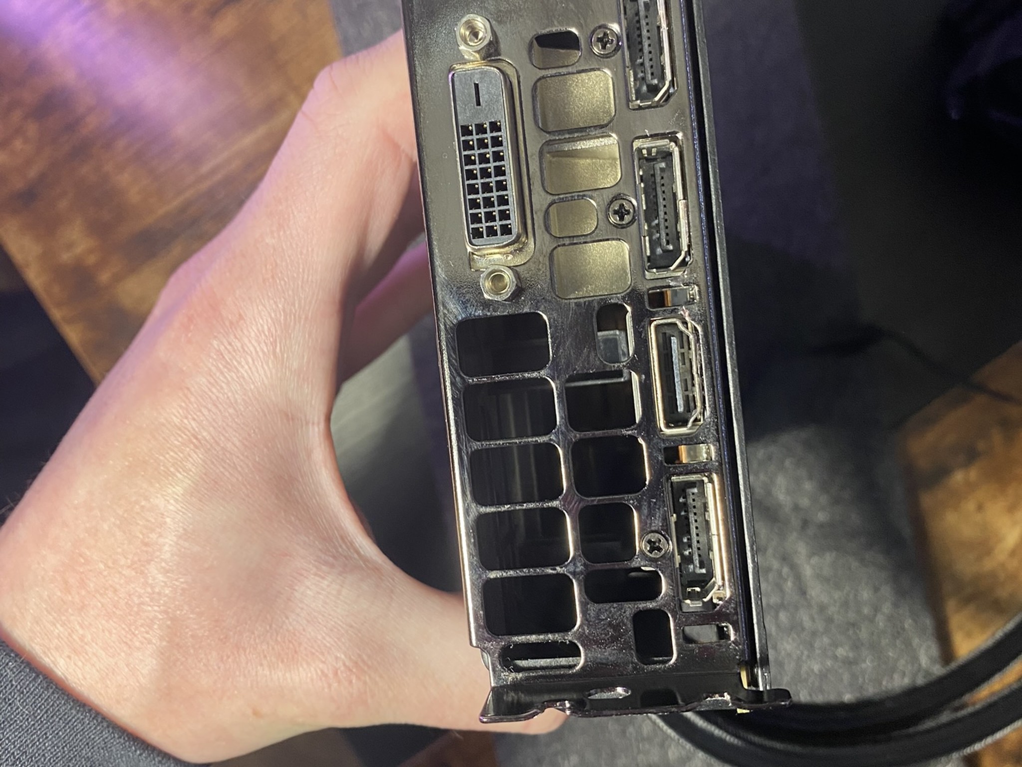 🚀 Elevate Your Gaming: EVGA GTX 1080 Ti SC2 HYBRID GAMING 🚀