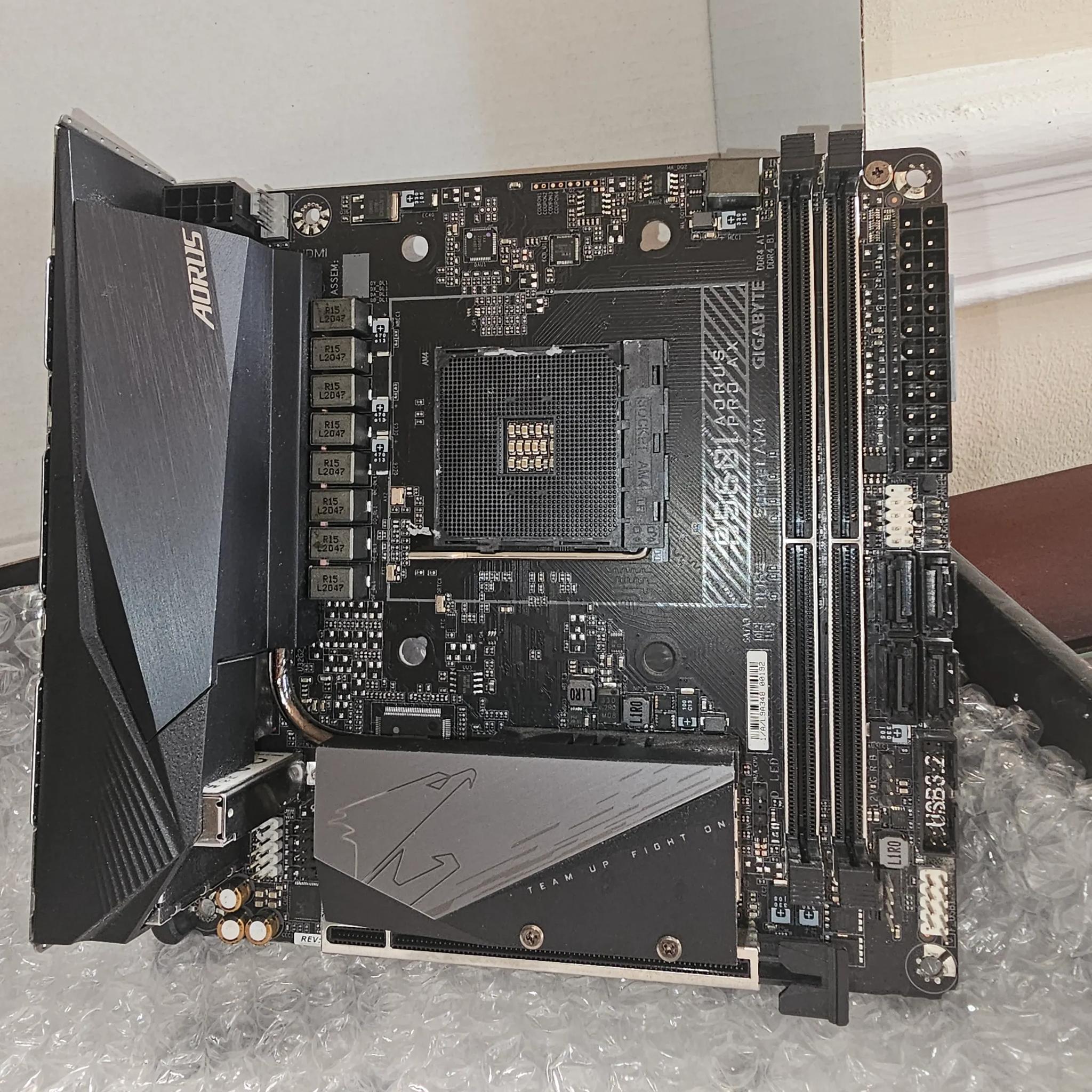 FUNCTIONAL - GIGABYTE B550I AORUS PRO AX