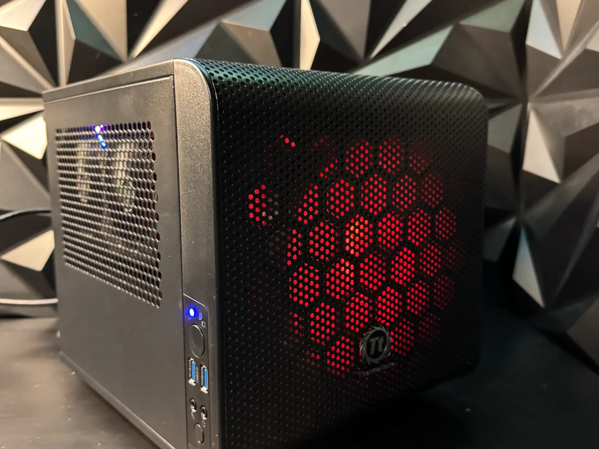 ⚡Tusker Cube 5560 ⚡Ryzen 5 5500| RTX 3060| 32 GB DDR4 3200MHz| 1.5 TB SSD